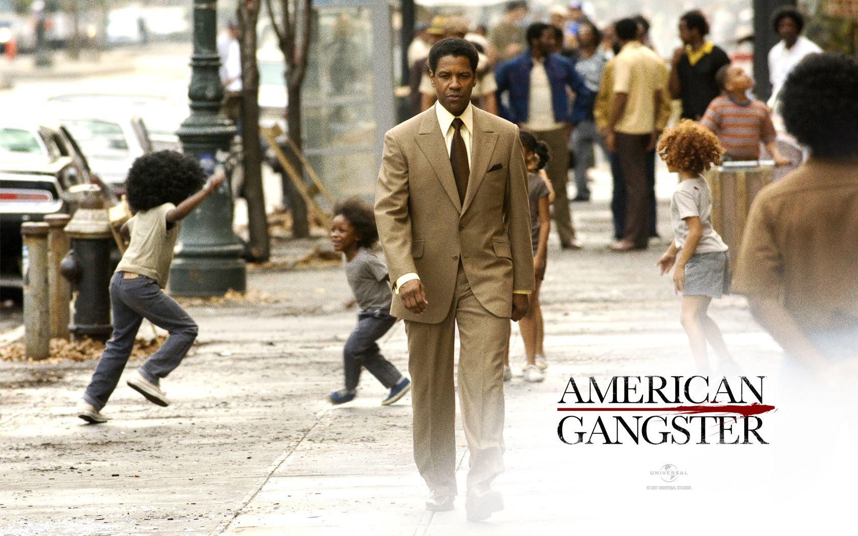 Denzel Washington Washington in American Gangster Wallpaper
