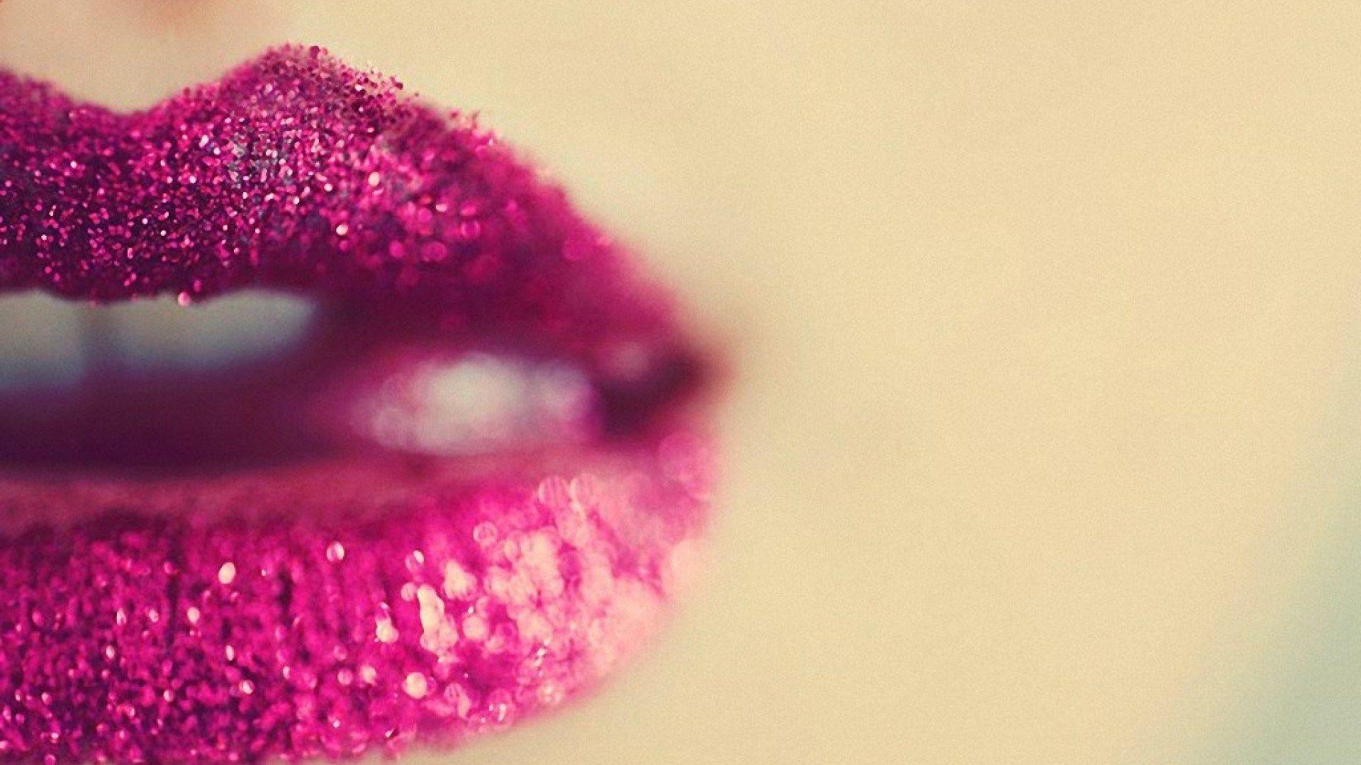 Download Free Red Lips Background