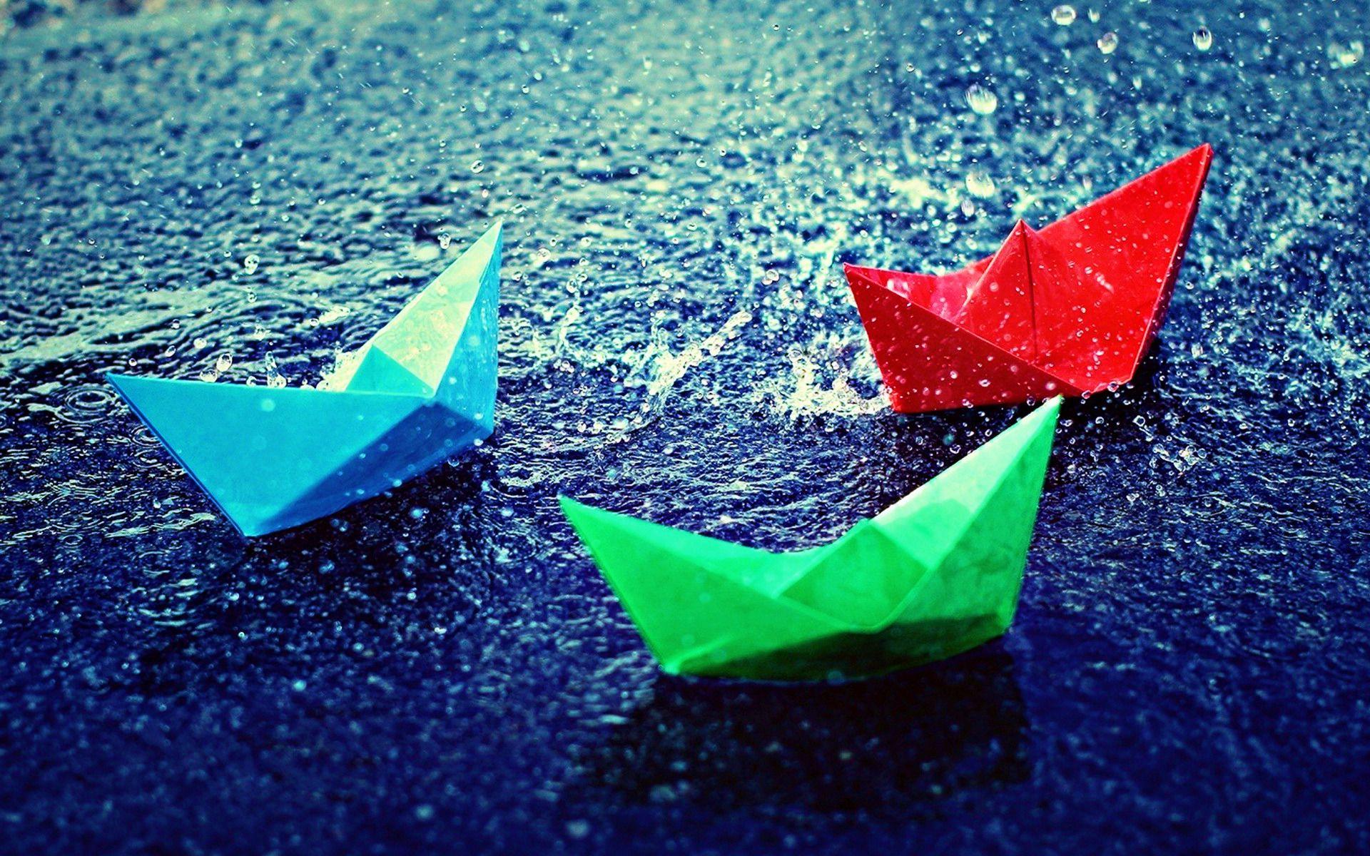 To Download or Set this Free Origami Boat Wallpaper as the Desktop