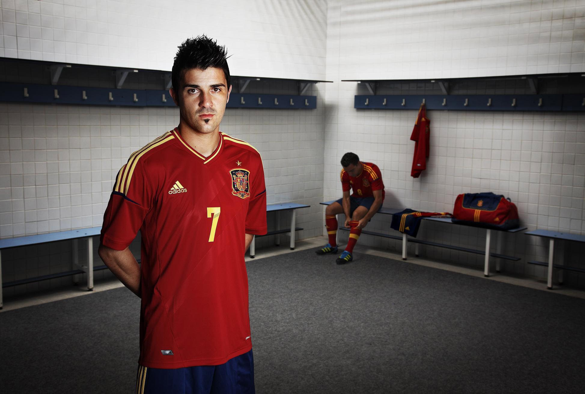 David Villa HD wallpaper • PoPoPics.com