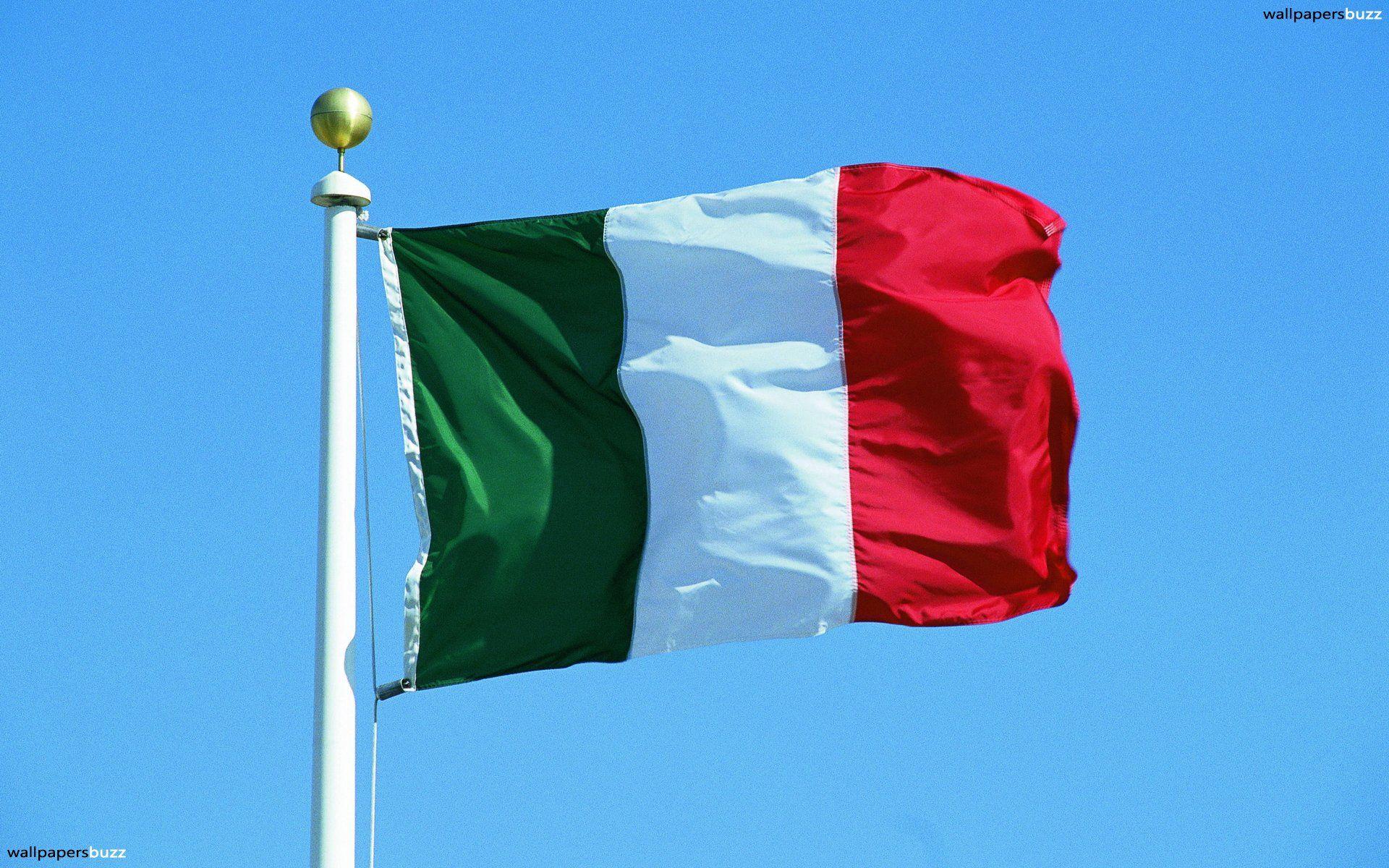 The traditional flag of Italy HD Wallpaper