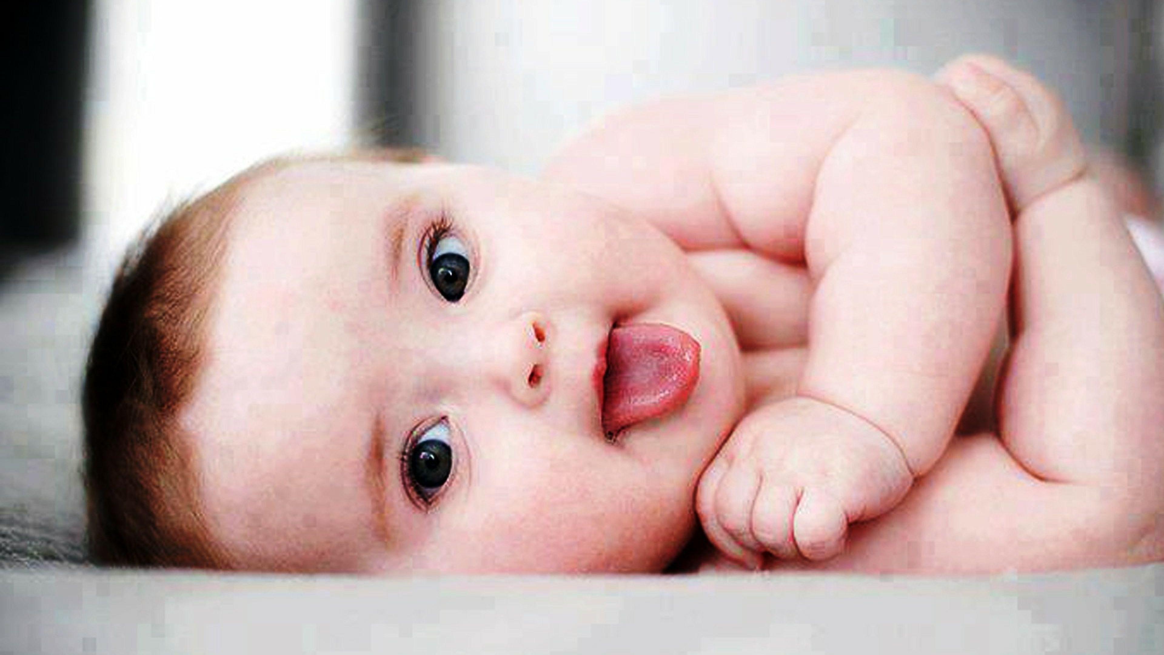 small baby hd
