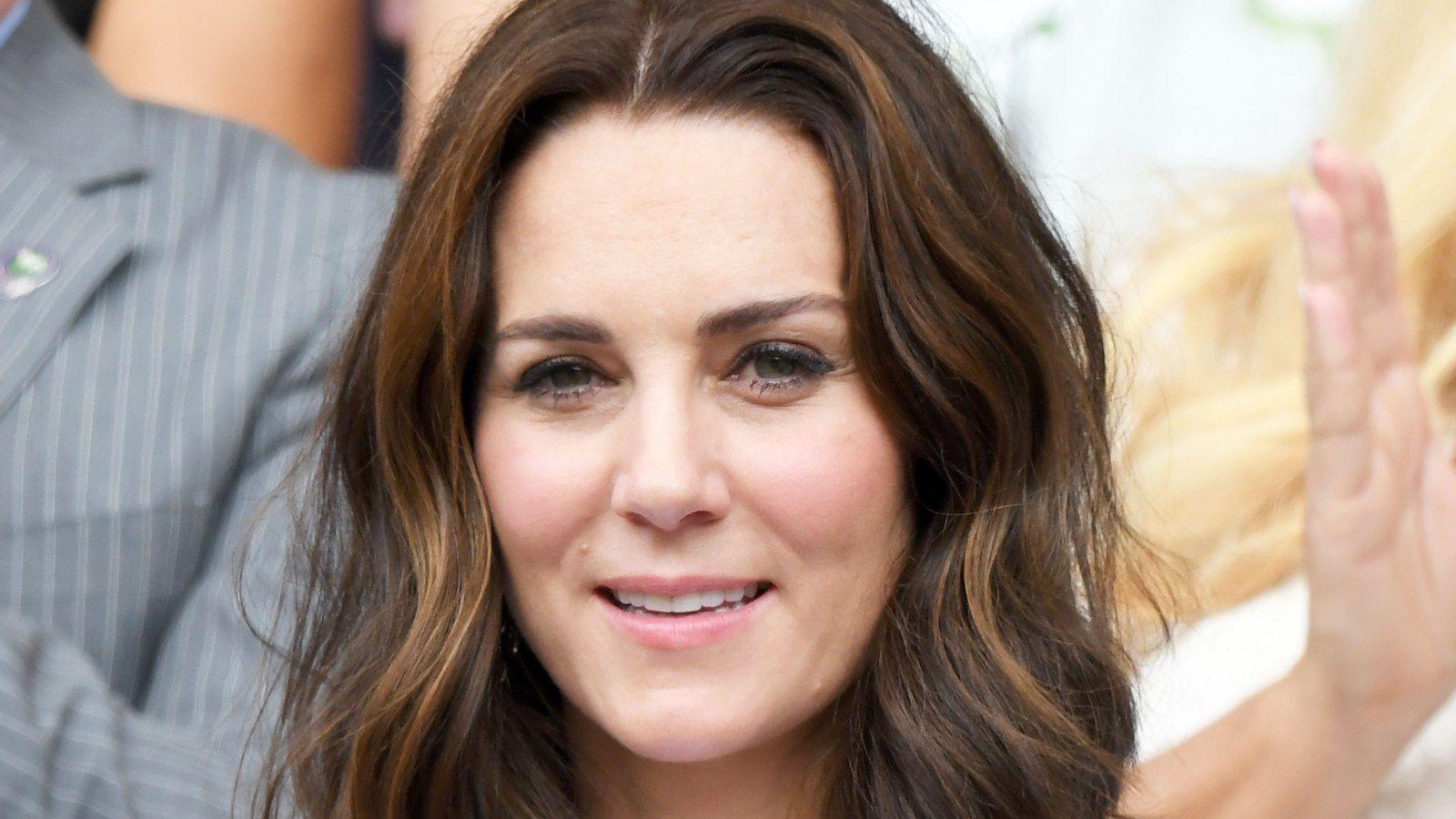 Meghan Markle Wears Black Halo Jackie O. Belted Dress: Details