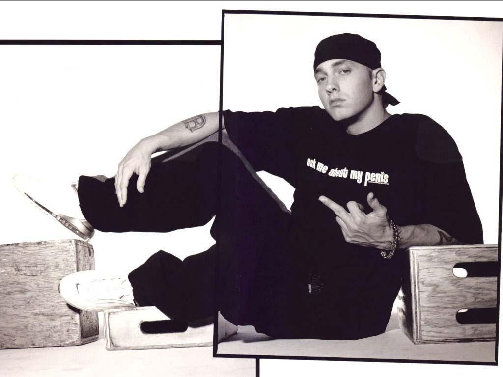 Eminem, Shakefire.com