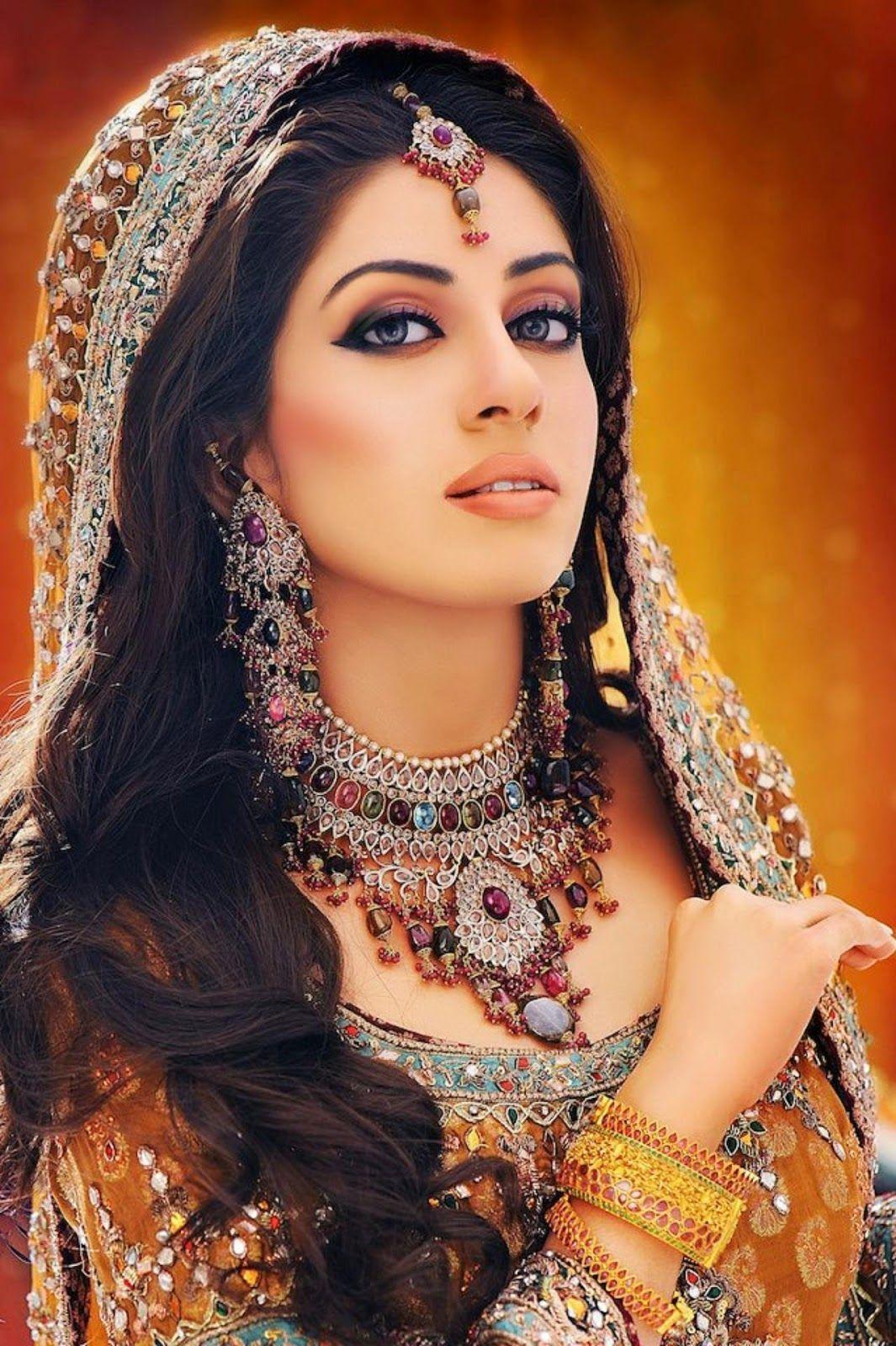 Indian Dulhan New Look Makeup Ideas 2014 For Girls Image Download