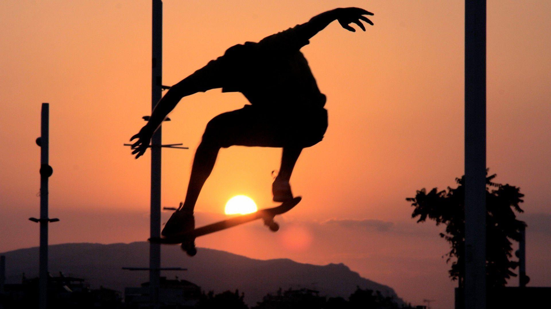 Download Skateboard Wallpaper