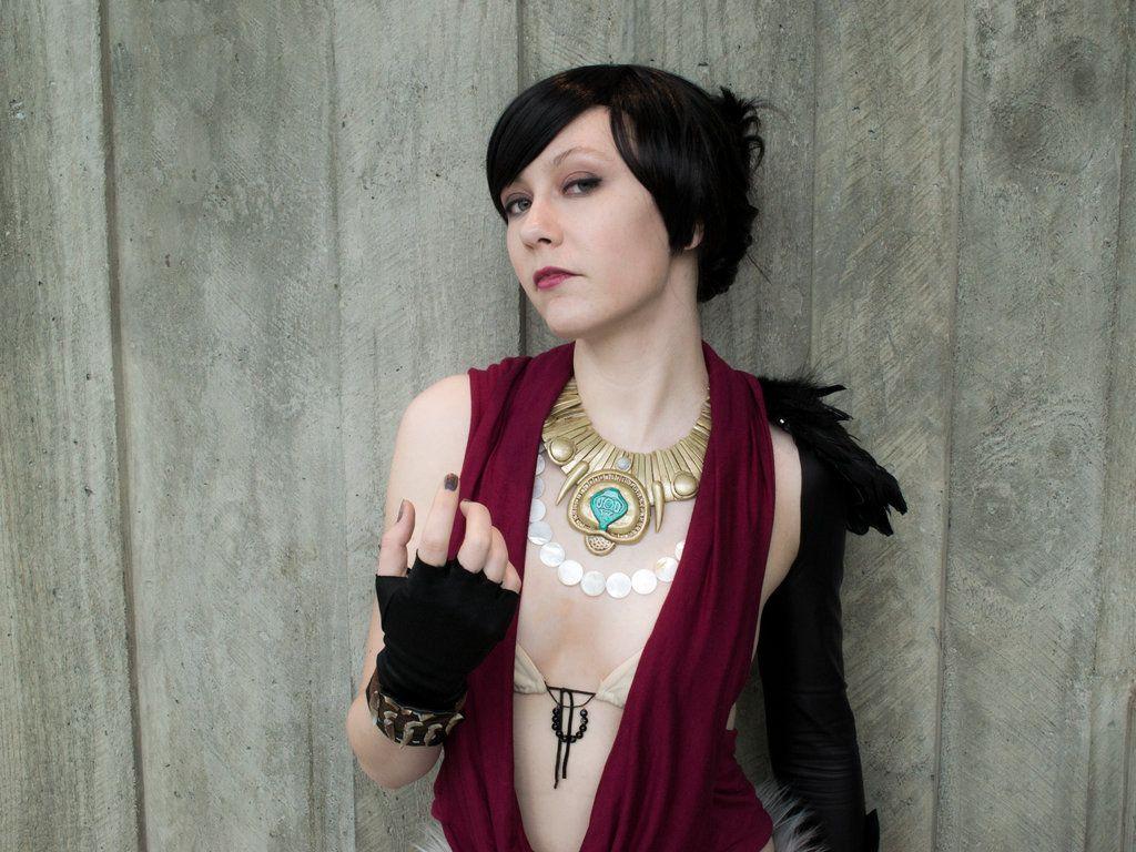 Morrigan Age: Origins cosplay