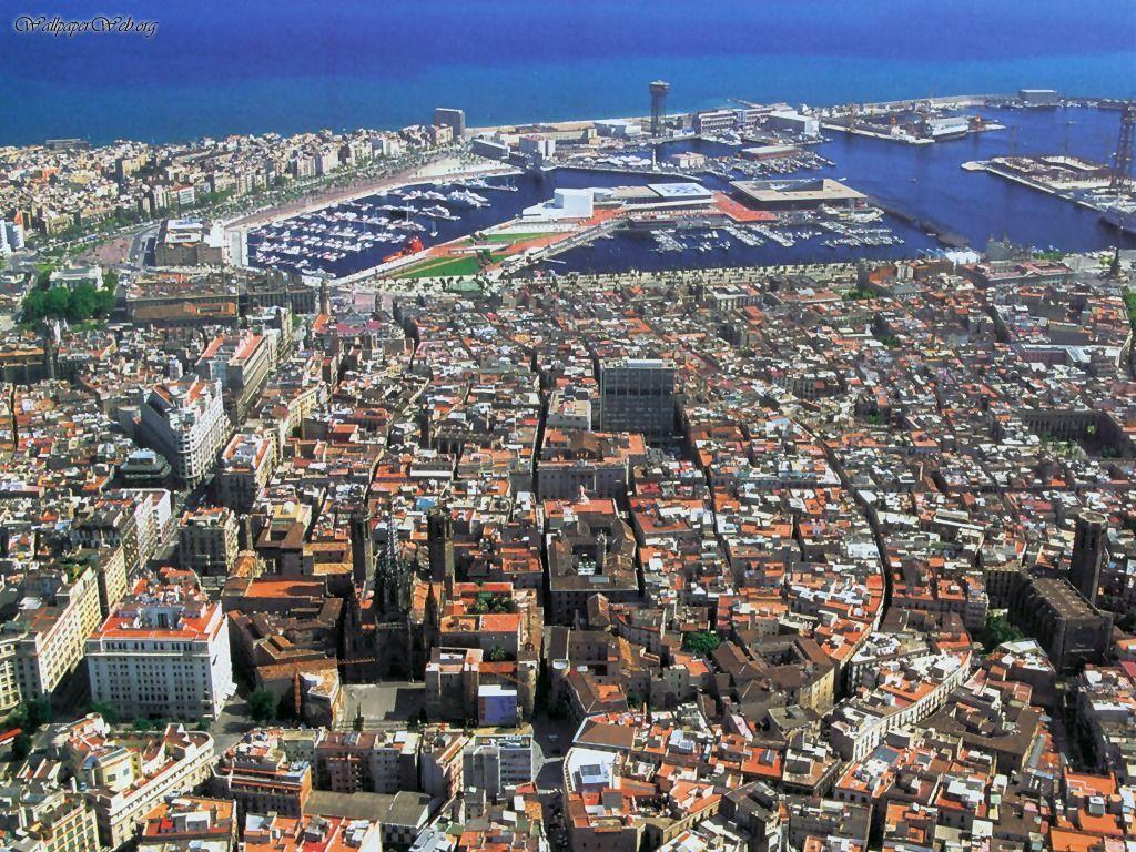 Buildings & City: Barcelona from air, desktop wallpaper nr. 27584