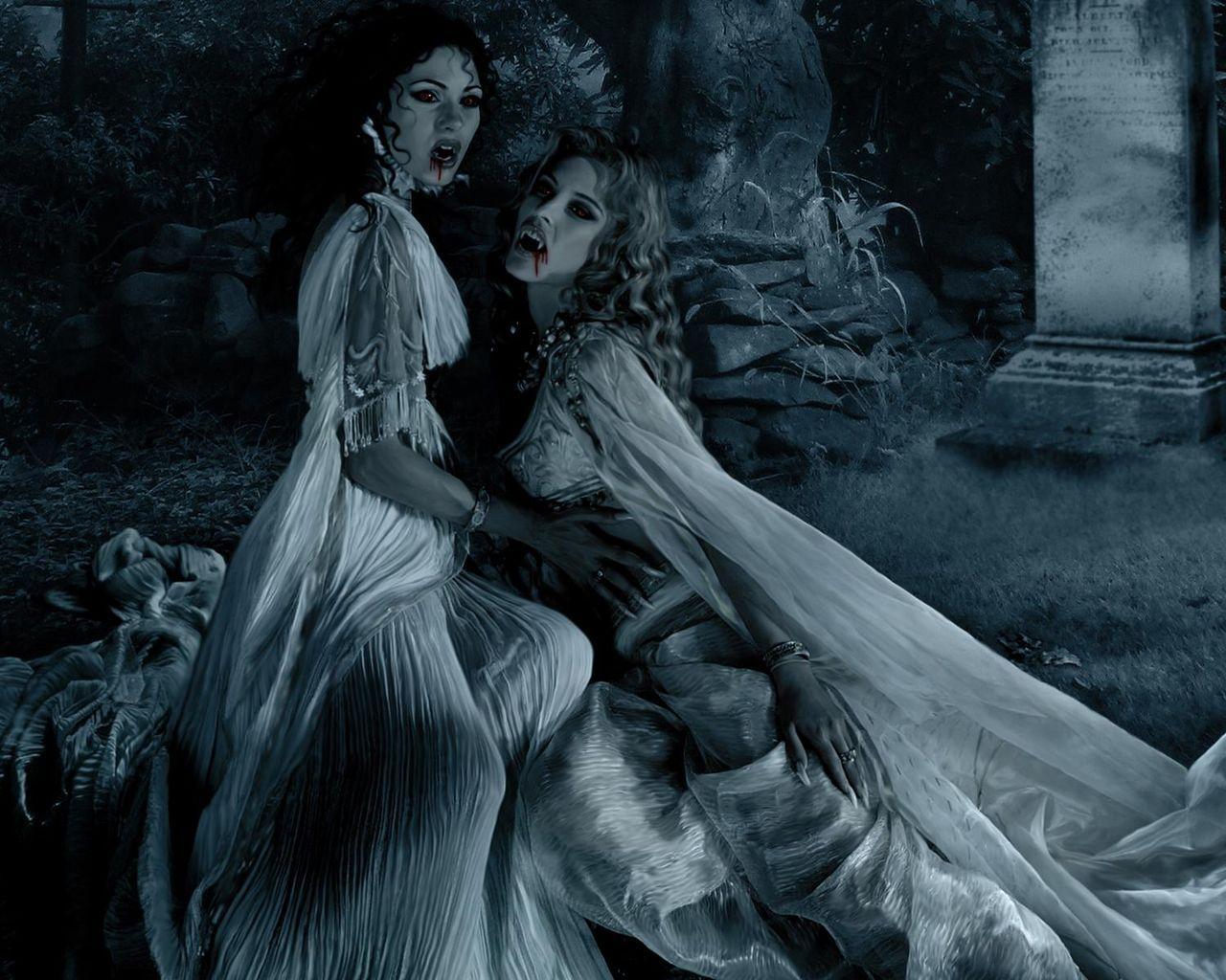 Van Helsing Movie. Vampire Costume. the rustle of fabric