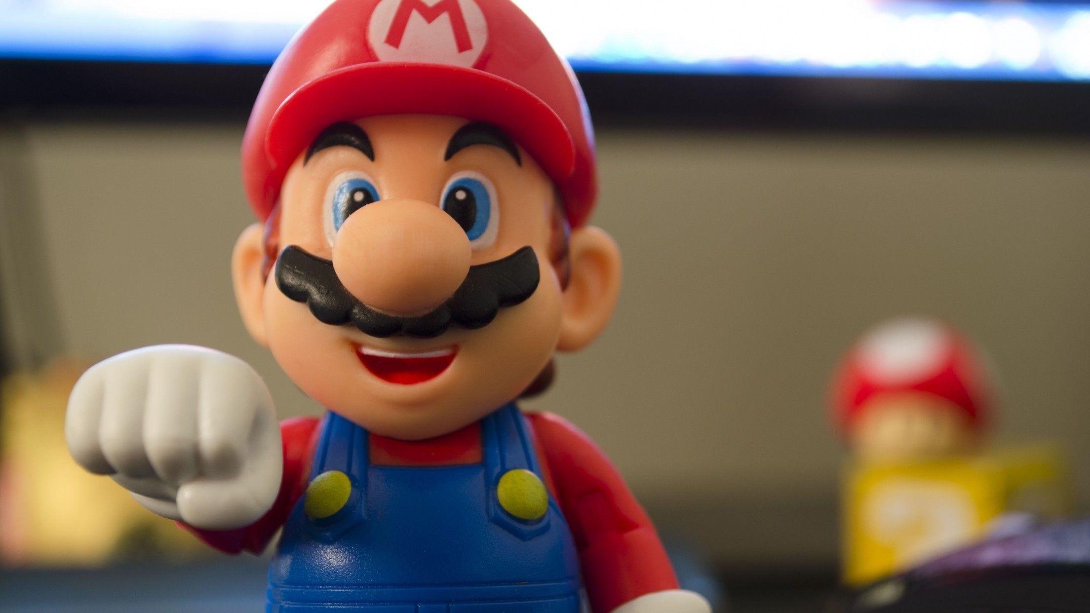 The figure of the hero of the game Super Mario Bros