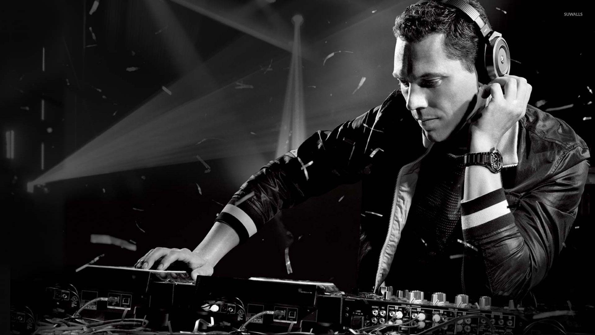 Tiesto Logo Wallpapers - Wallpaper Cave