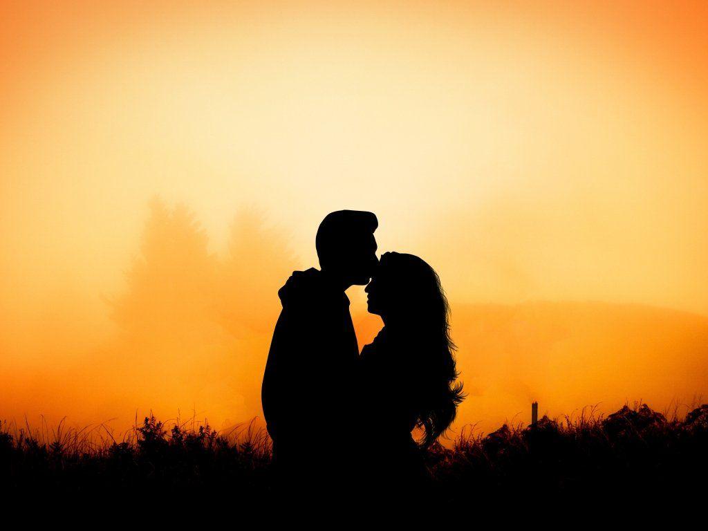 Desktop wallpaper couple, hug, kiss, love, outdoor, sunset, HD image