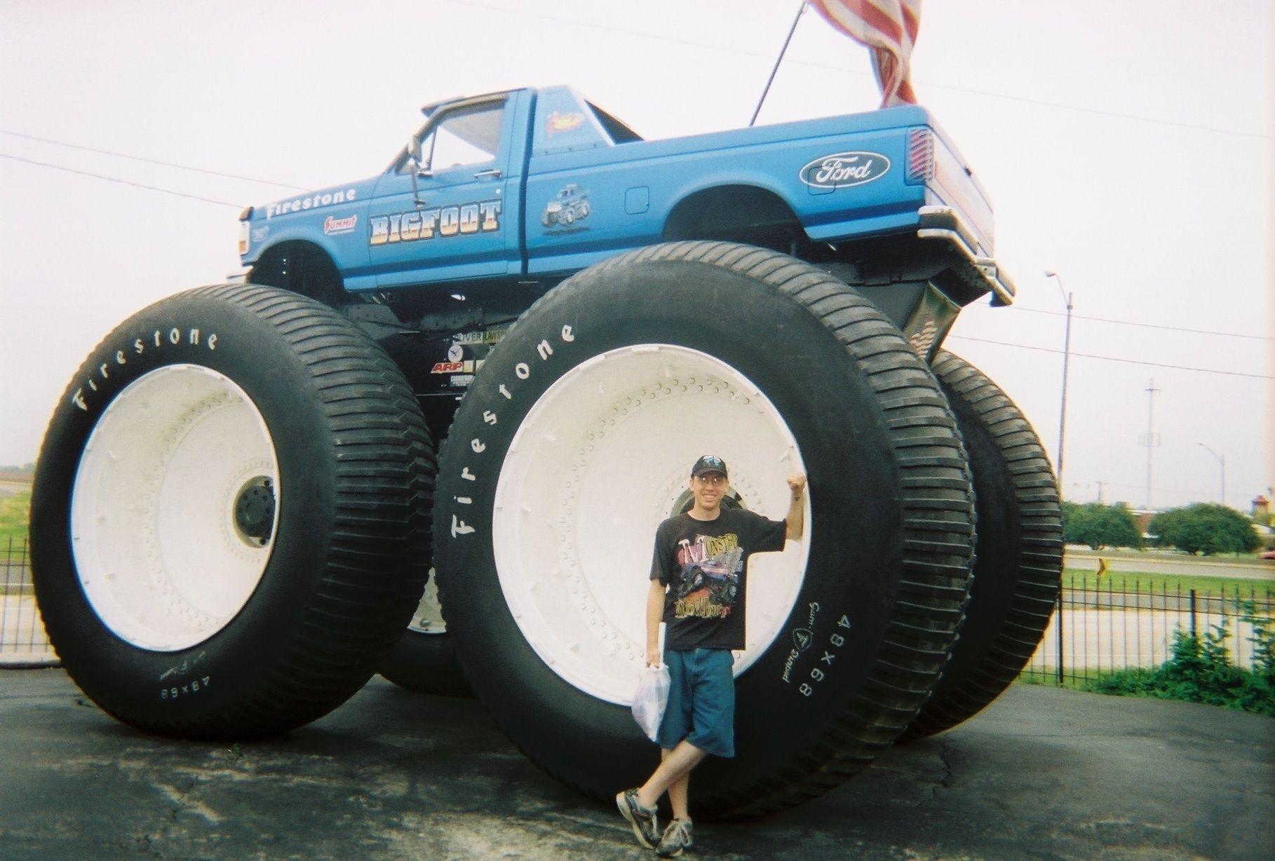 MONSTER TRUCK Trucks Photo. Cars, Trucks, Wagons