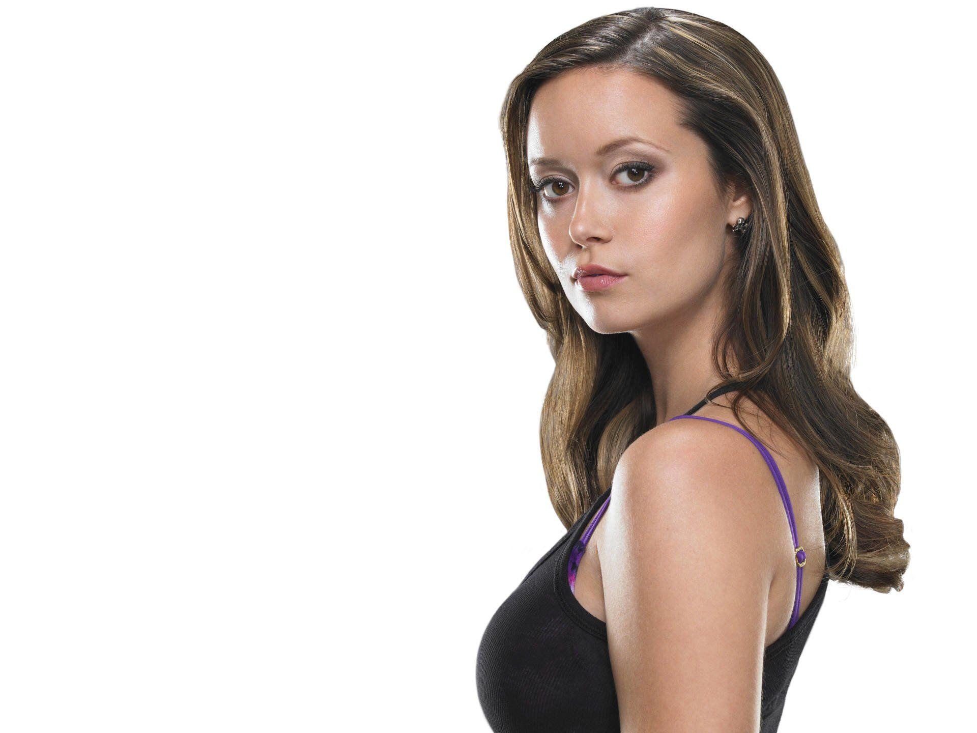 Summer Glau HD Wallpaper and Background Image