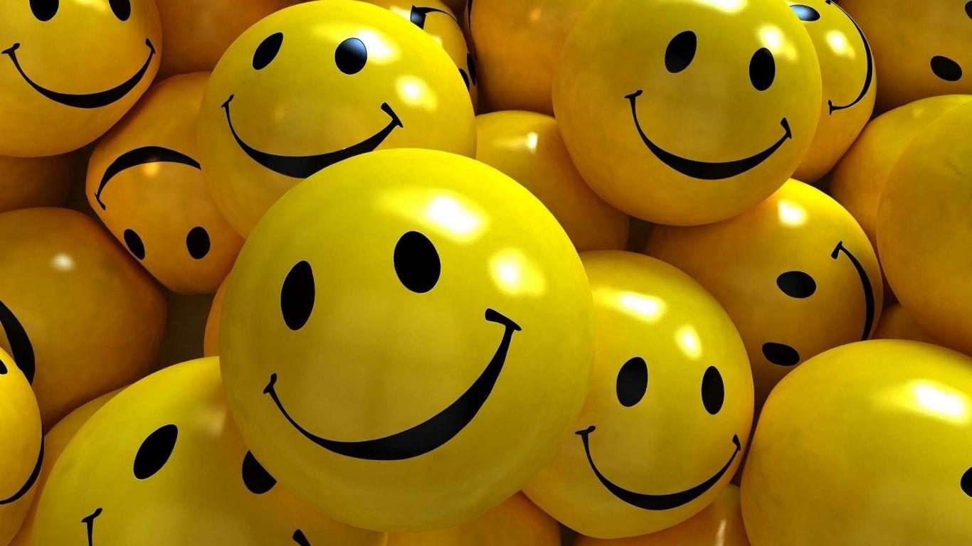 Download HD 3D Yellow Smile Balls Wallpapers
