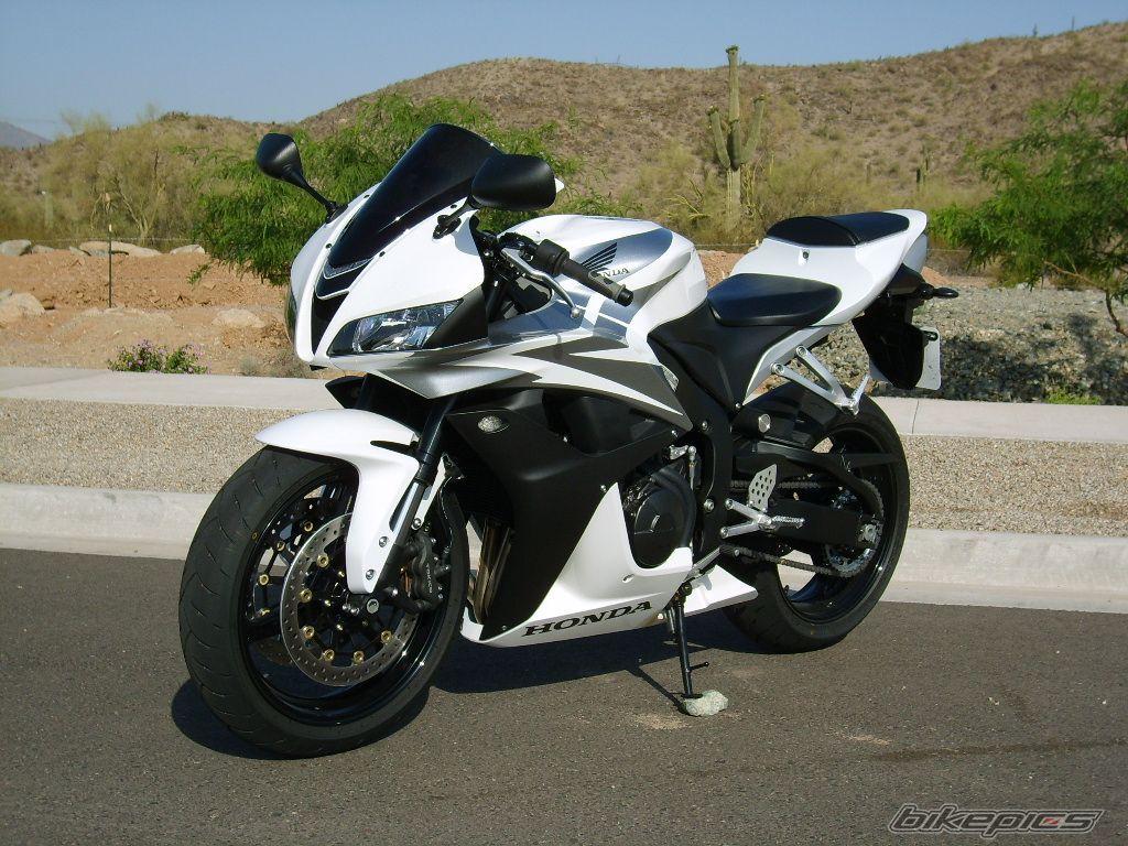 New 2012 Car Review: Hero Honda CBR Sports Bike Wallpaper, Image