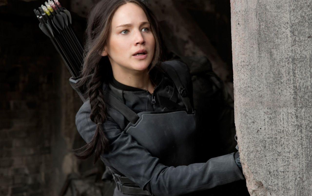 Jennifer Lawrence as Katniss Everdeen wallpaper. Jennifer Lawrence