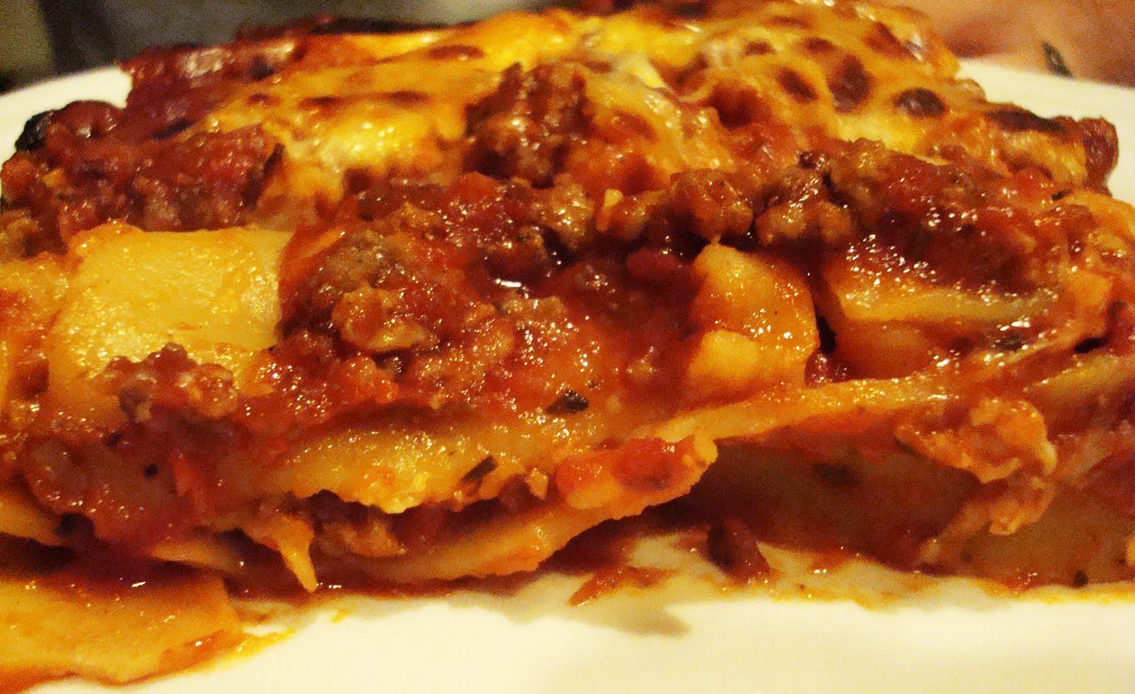 Best Meat Lasagna Recipe Ever