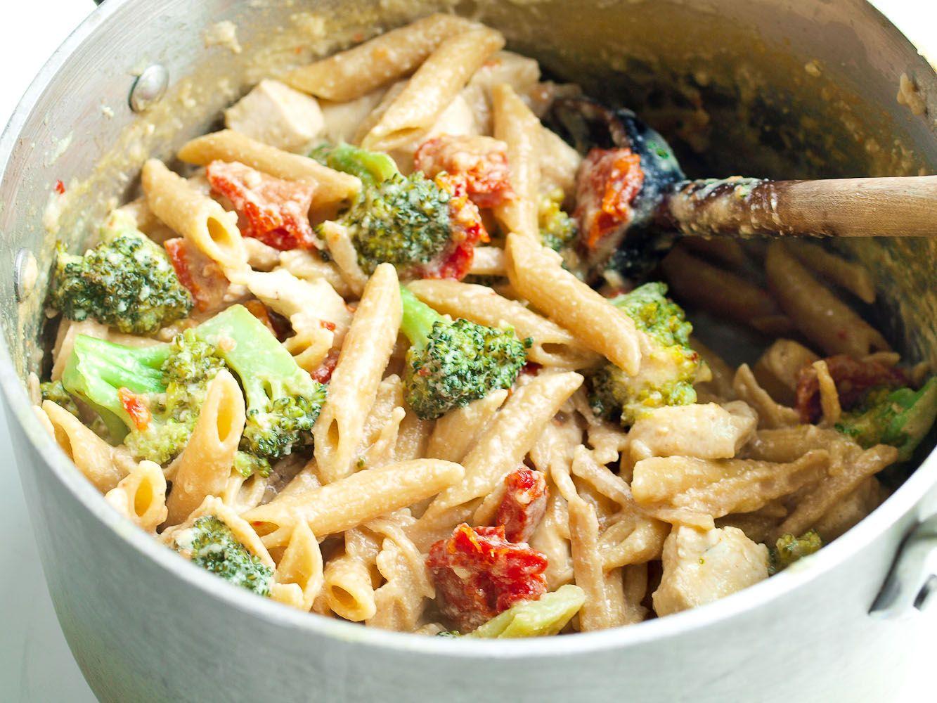 Tangy One Pot Chicken and Veggie Pasta Dinner. Healthy Ideas for Kids