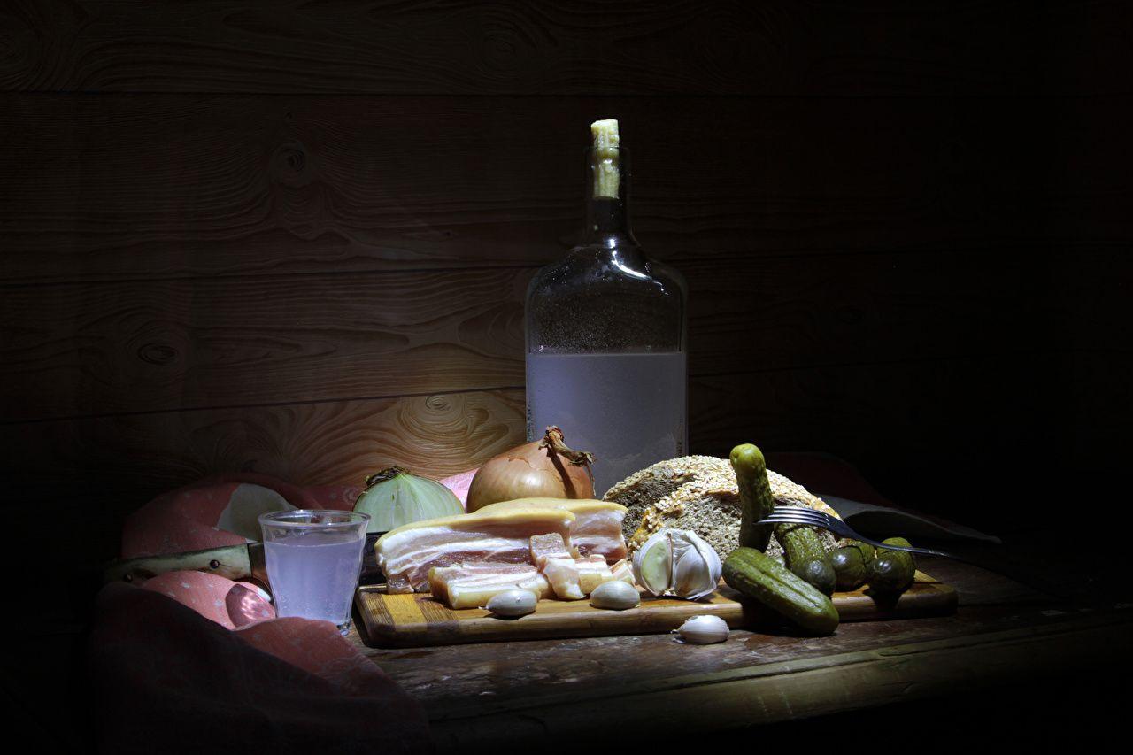 Wallpaper Alcoholic drink Onion Cucumbers Salo Bread Garlic