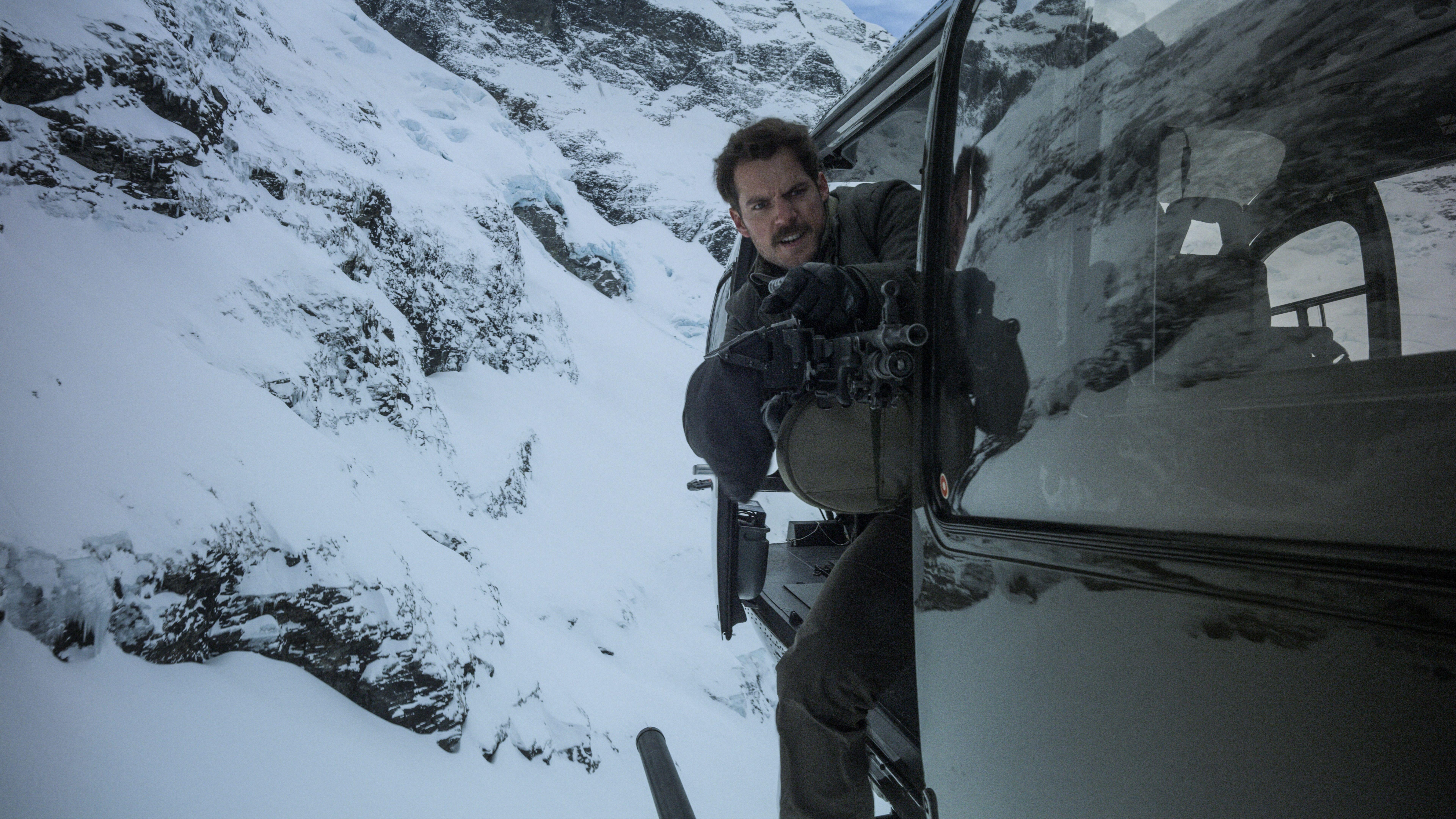 7680x4320 Henry Cavill With Big Gun In Mission Impossible Fallout