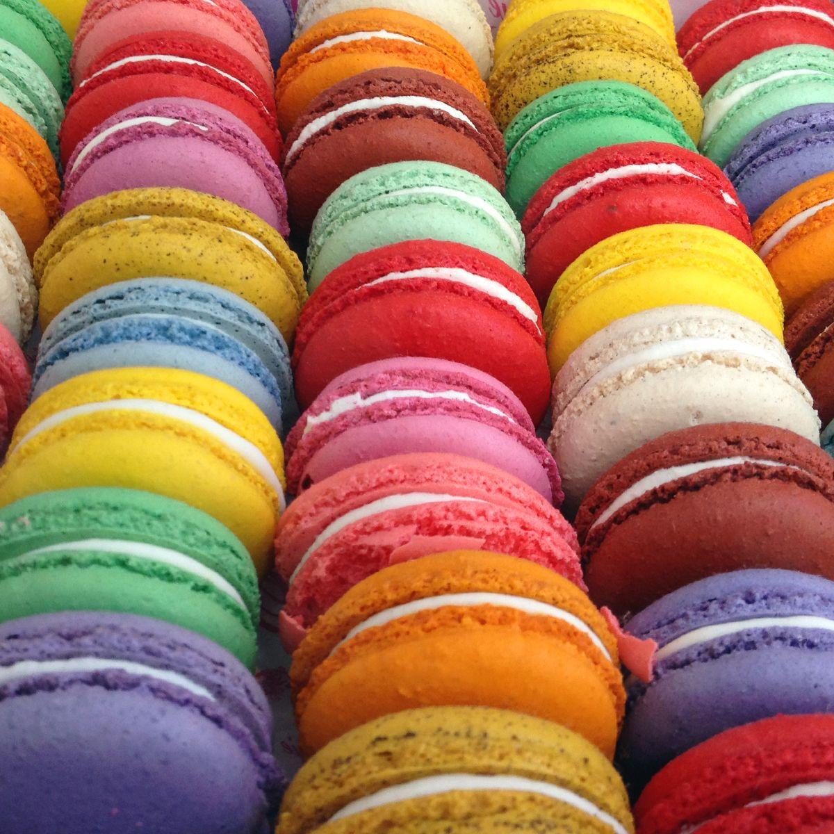 Macaron Wallpaper