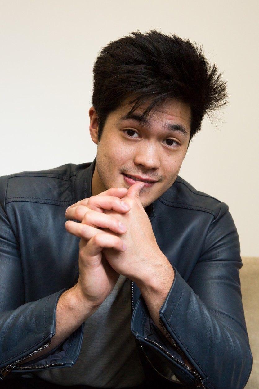 Ross Butler Makes a Good Point about That Note from 13 Reasons Why