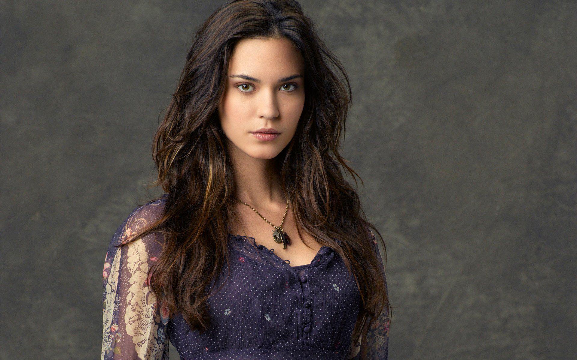 Odette annable images