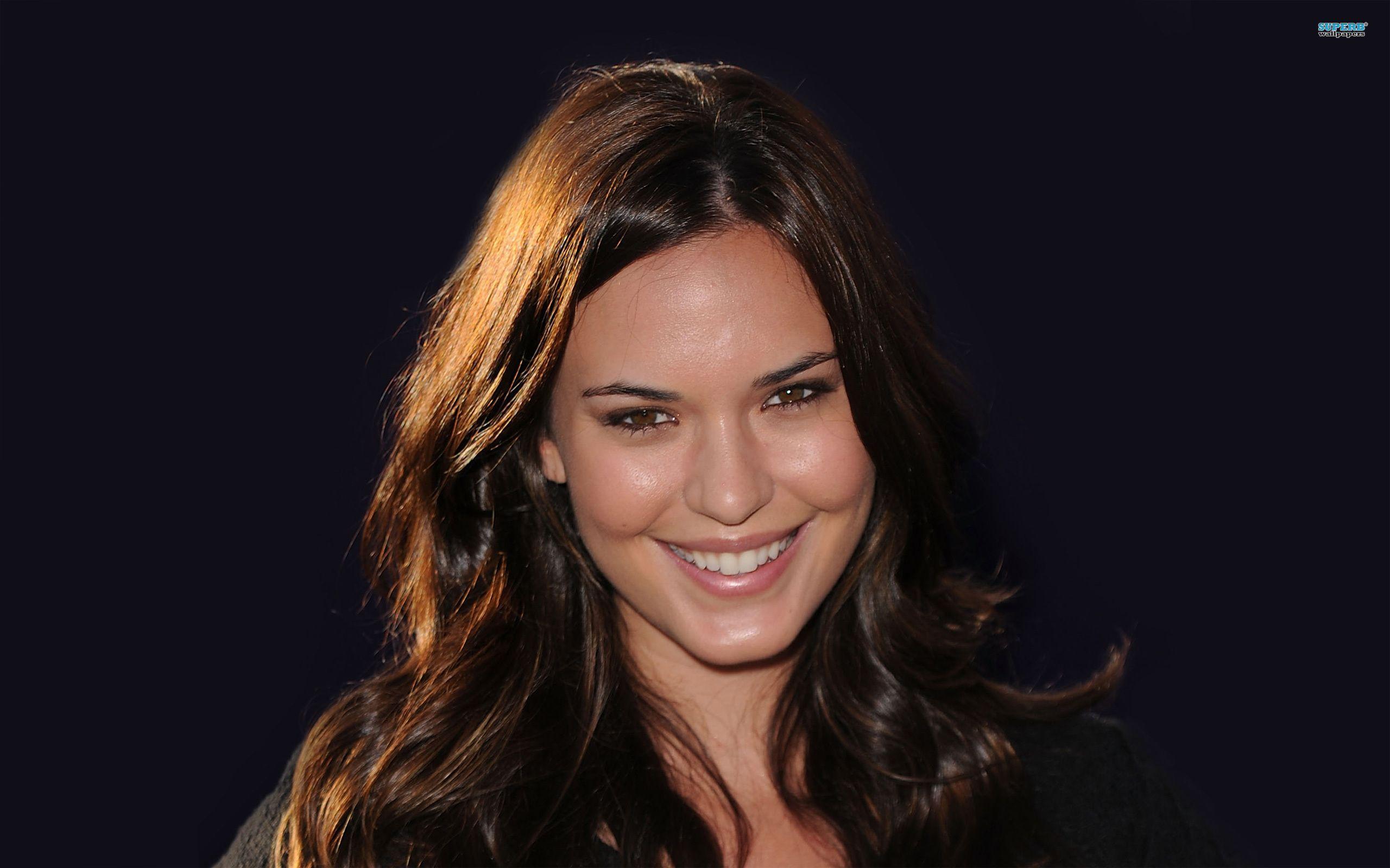 2560x1600px Odette Annable 540.61 KB
