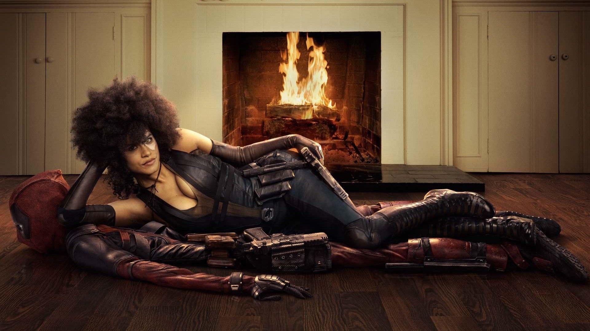 Zazie Beetz as Domino in Deadpool 2 Wallpaper