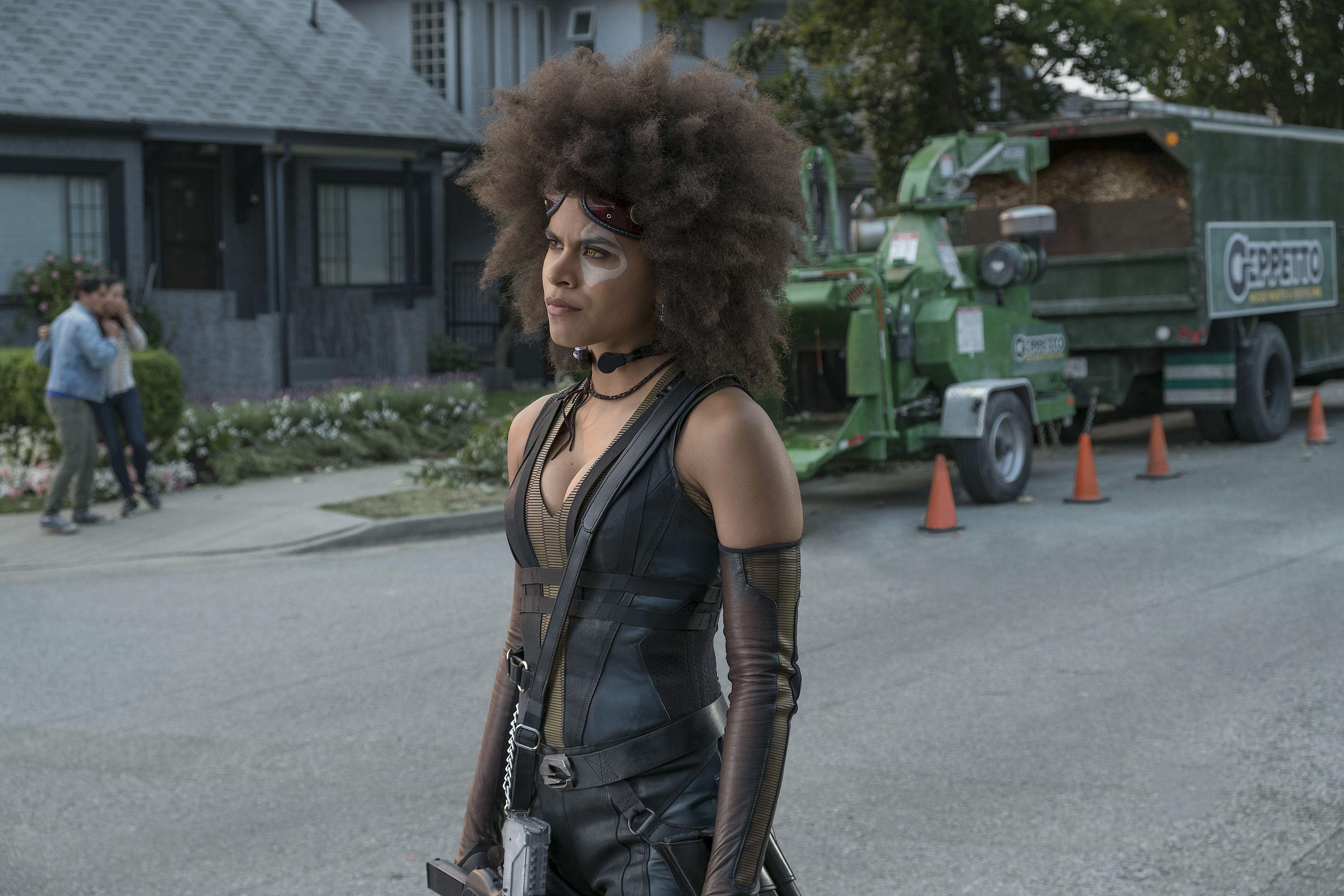 Zazie Beetz As Domino In Deadpool 2 Movie, HD Movies, 4k Wallpaper