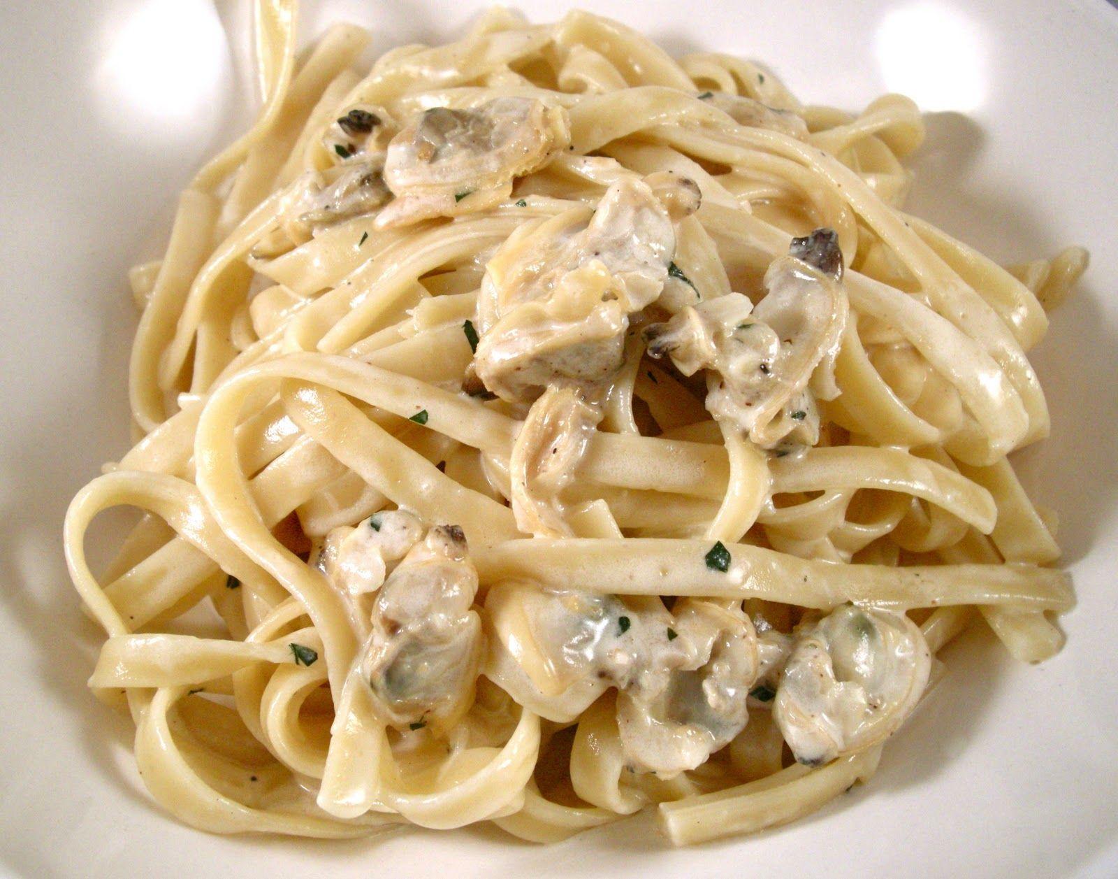 Foodism Mom: If linguine with clams and fettucine Alfredo had a baby