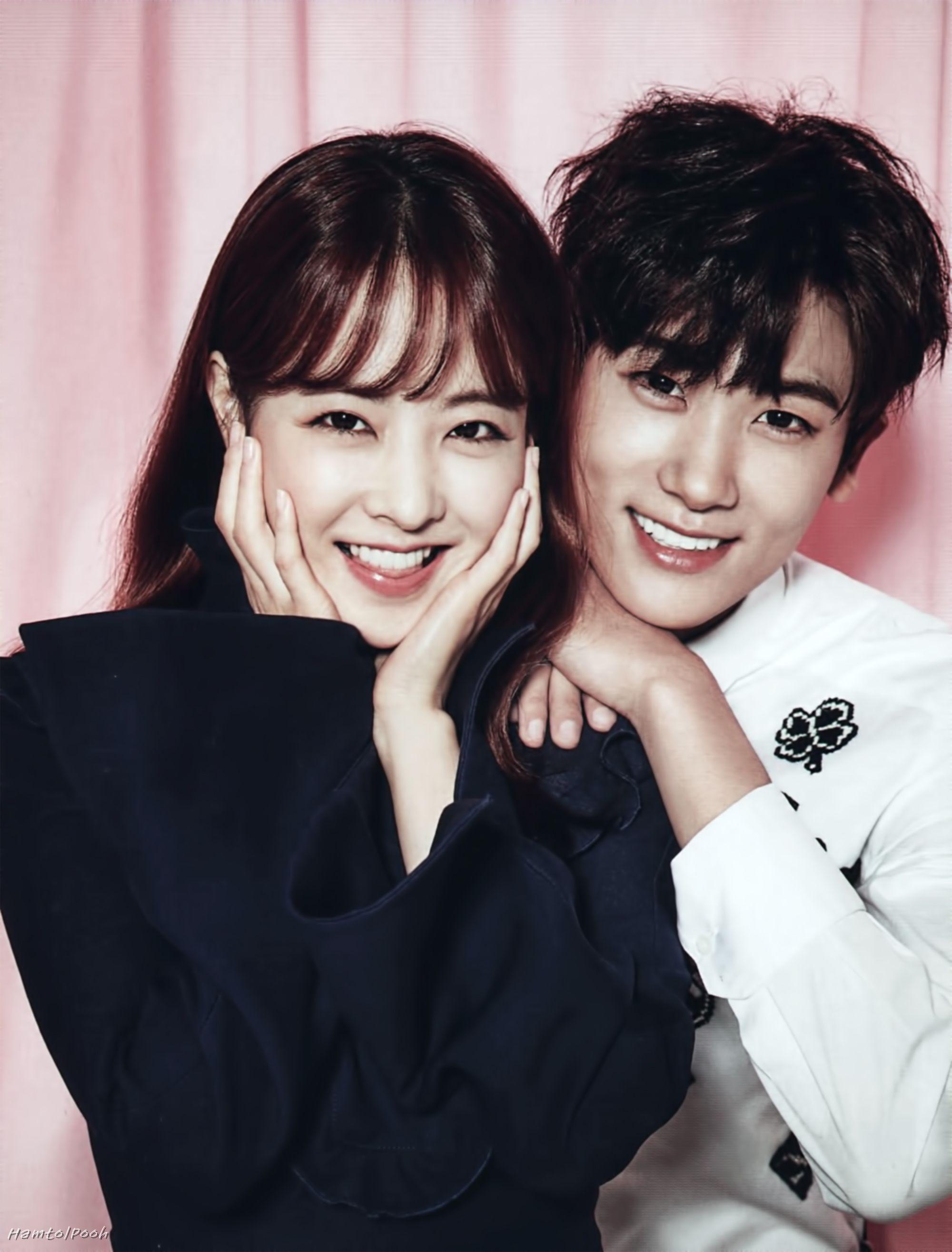 ELLE Throws a Party for Park Hyung Sik and Park Bo Young
