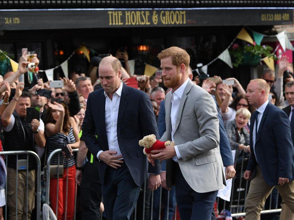 Royal wedding: Prince Harry marries Meghan Markle updates
