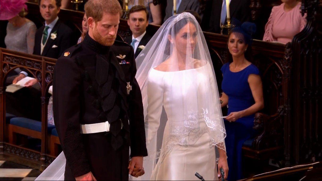 Meghan Markle & Prince Harry Are Official Married & Our Hearts Just