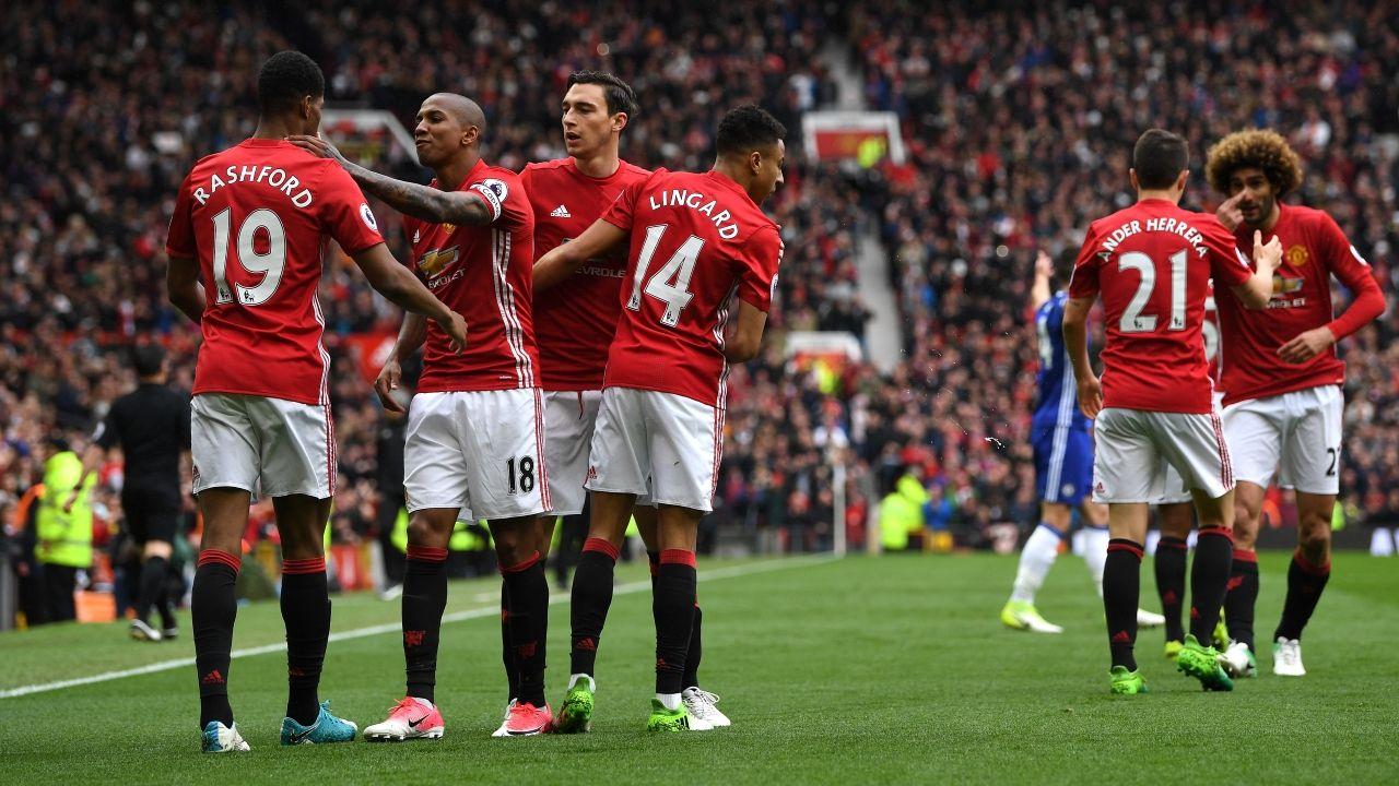 Report: Manchester United 2 Chelsea 0 Manchester United