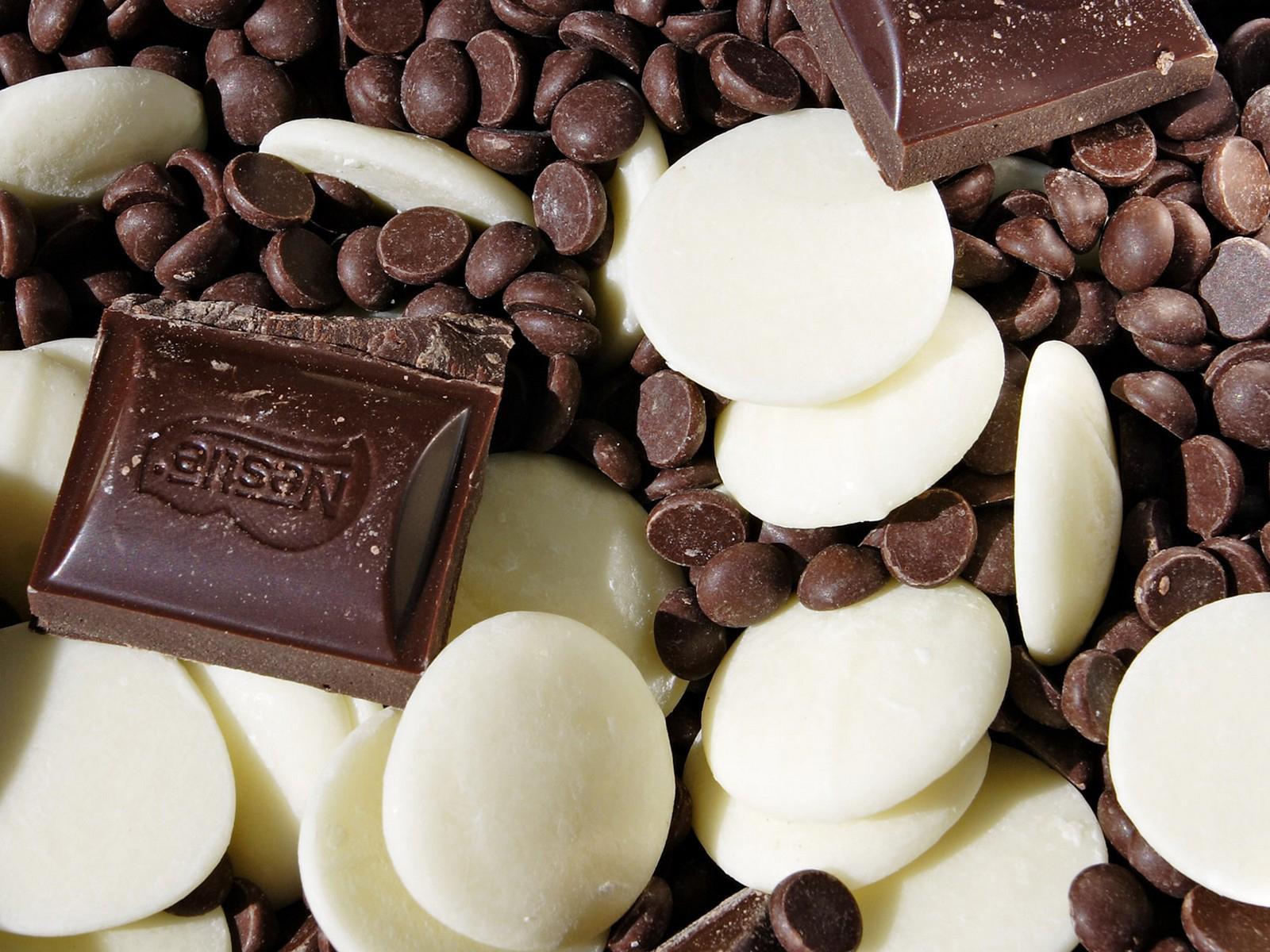 Download wallpaper: black, white and milk Chocolate, Chocolate
