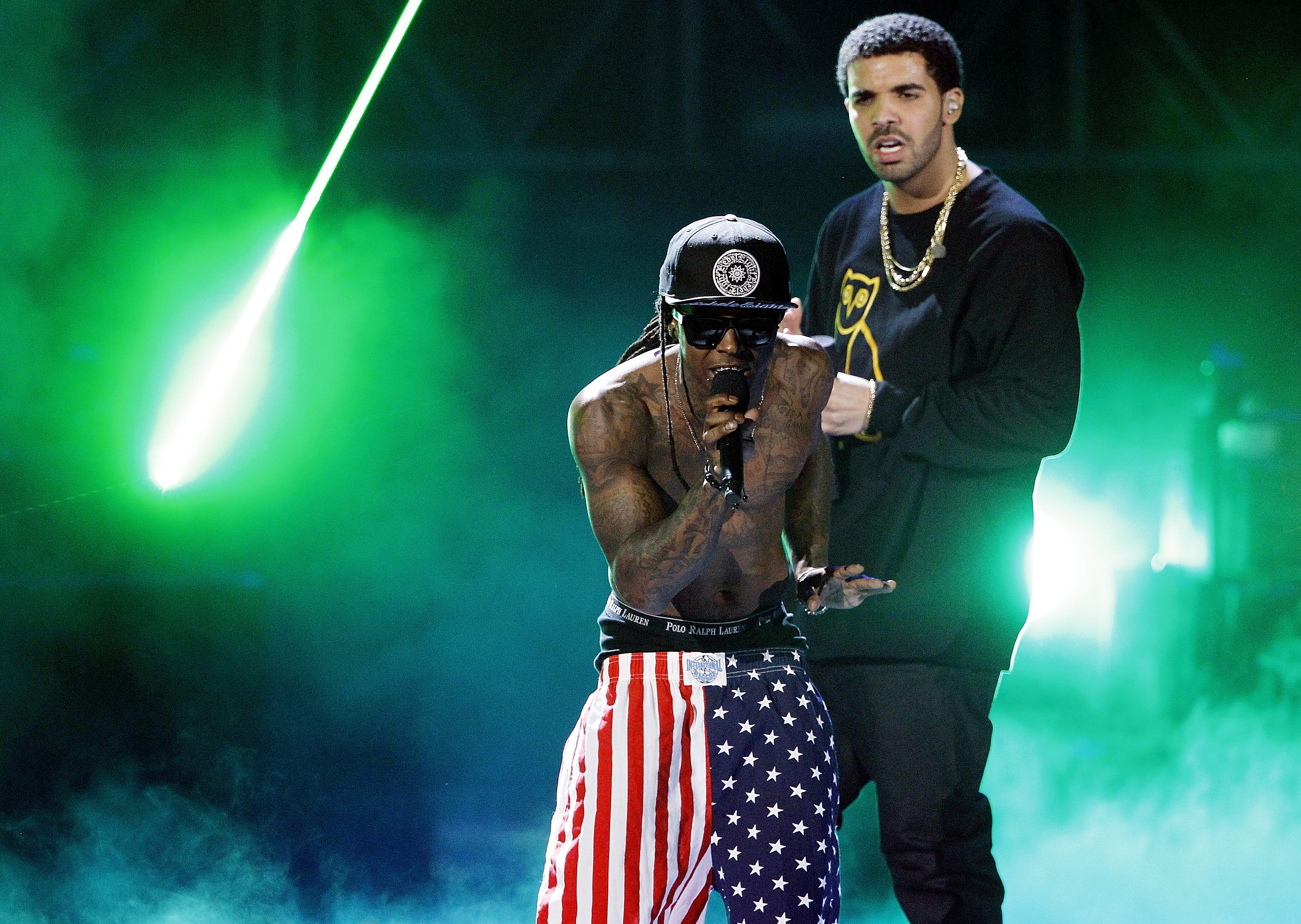 Drake, Lil Wayne teaming for Tampa concert