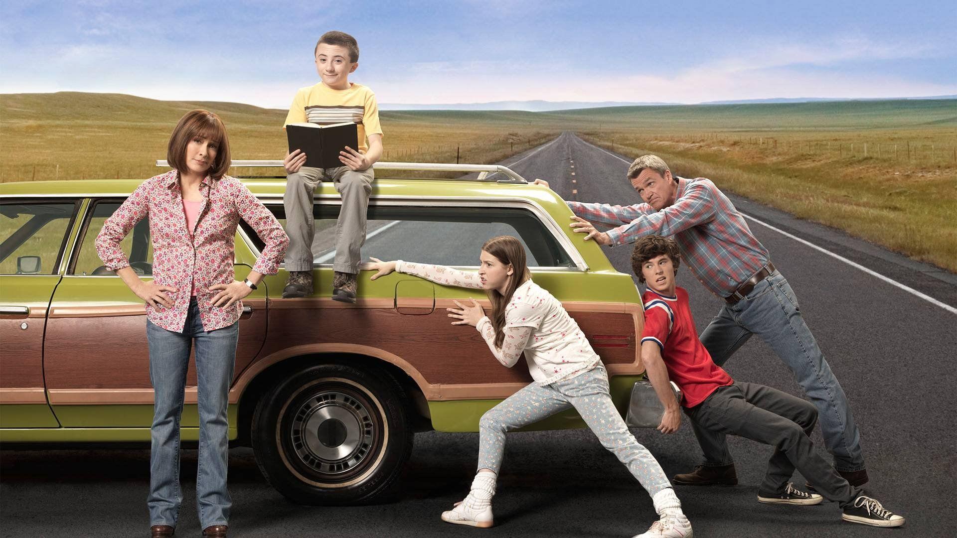 THE MIDDLE Comedy Series Television Sitcom Middle Wallpaper