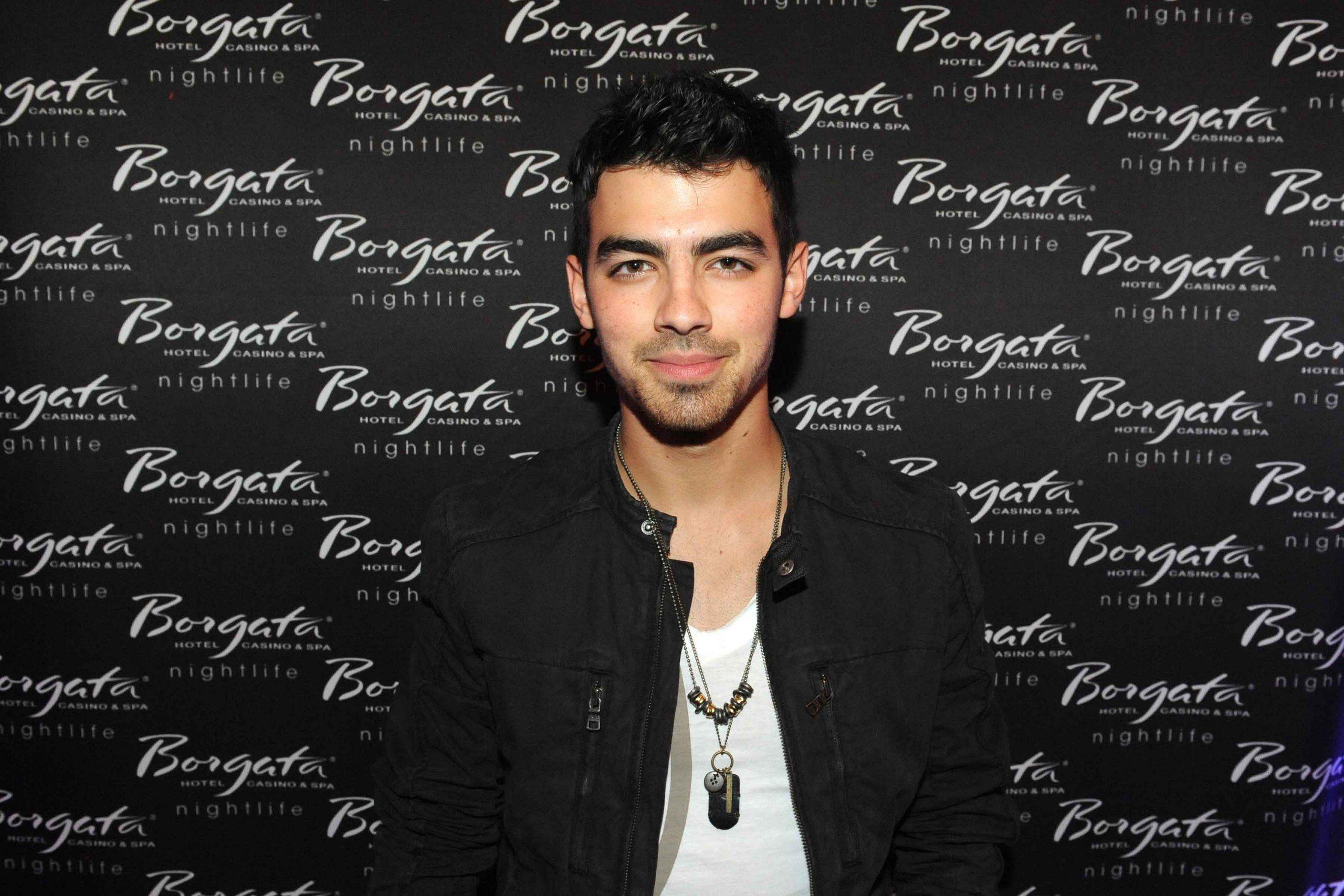 Joe Jonas Wallpaper Background 59693 2560x1707 px