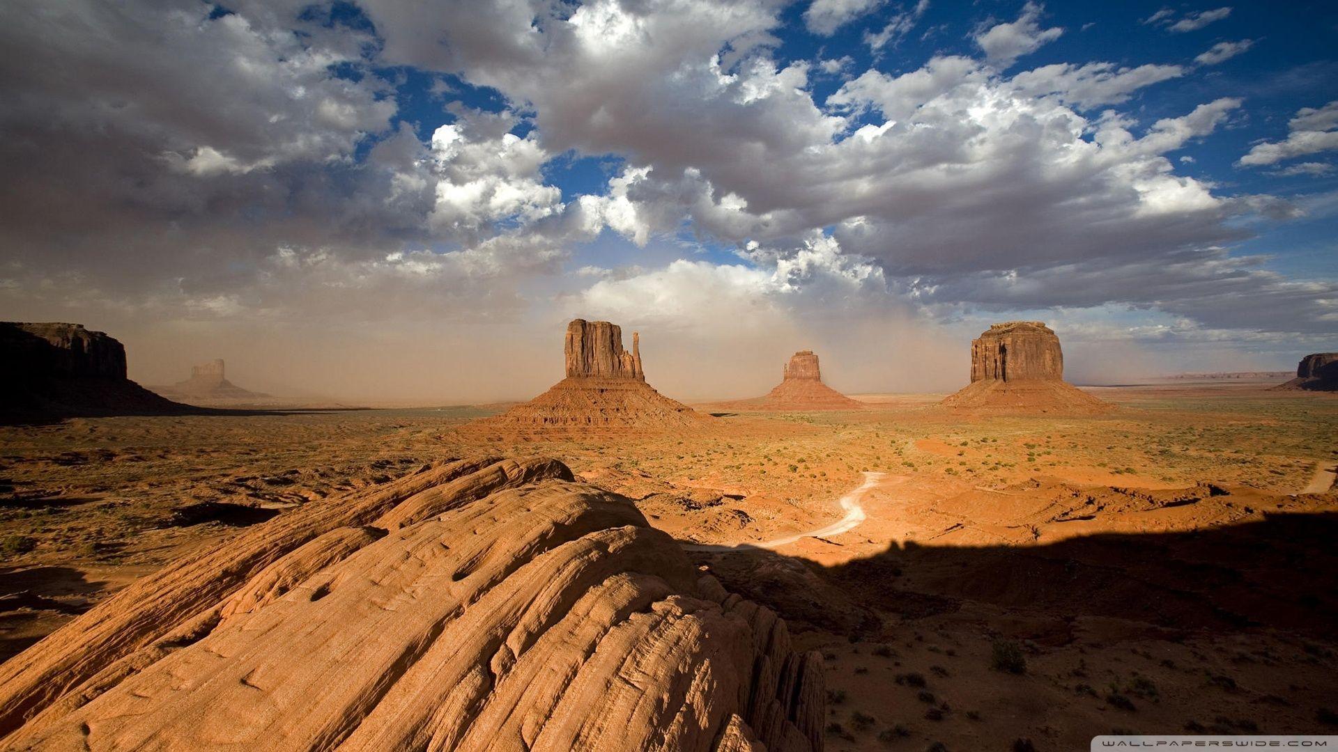 Sandstorm In Monument Valley Utah ❤ 4K HD Desktop Wallpaper for 4K