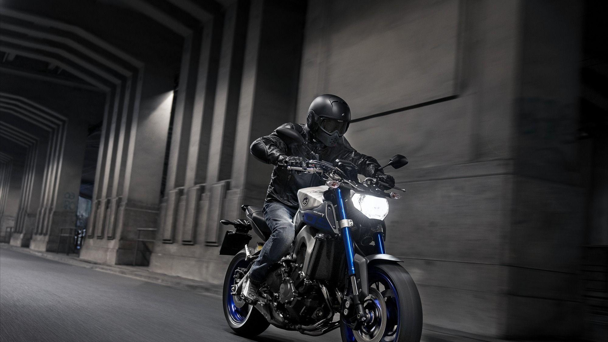 Yamaha MT 09 « About Town Bike Hire London. Motorcycle And Scooter