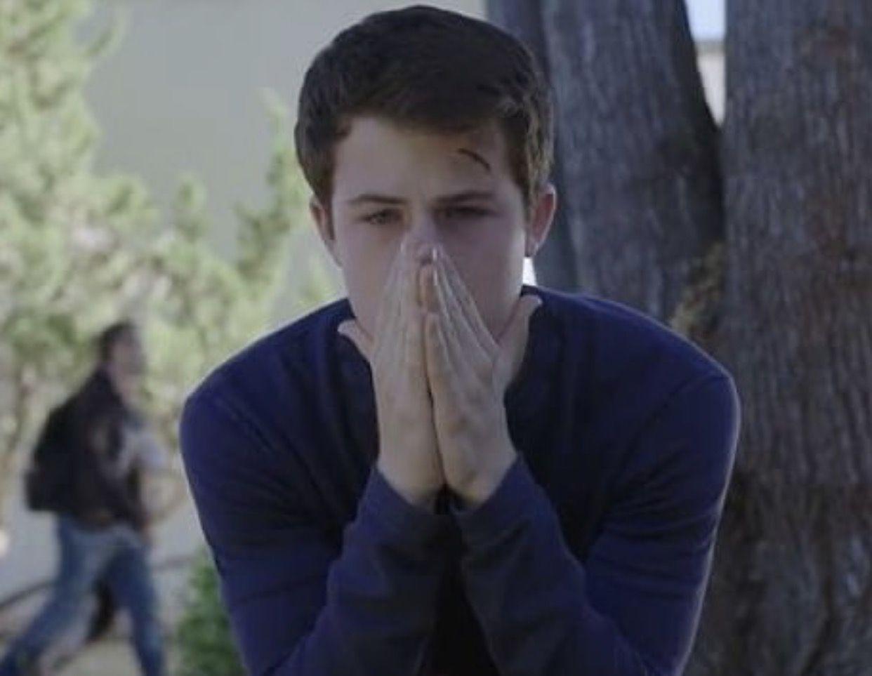 Clay Jensen (Dylan Minnette) Reasons Why Reasons Why