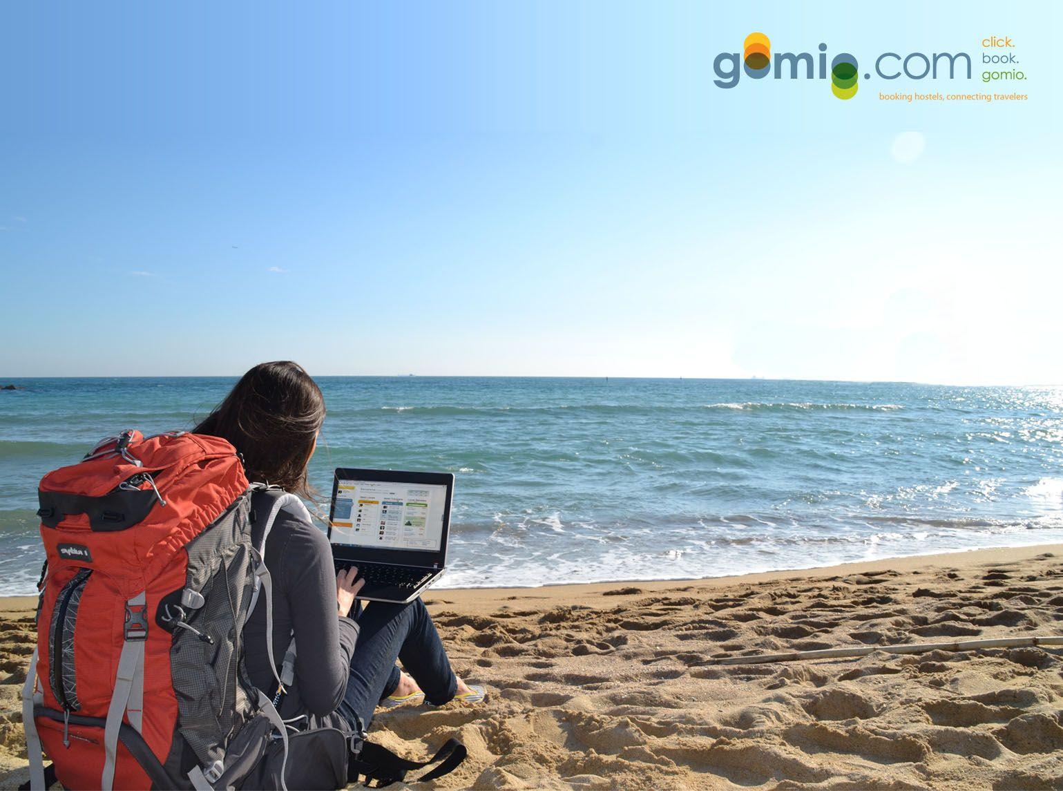 Free Travel Wallpaper GoMio.com