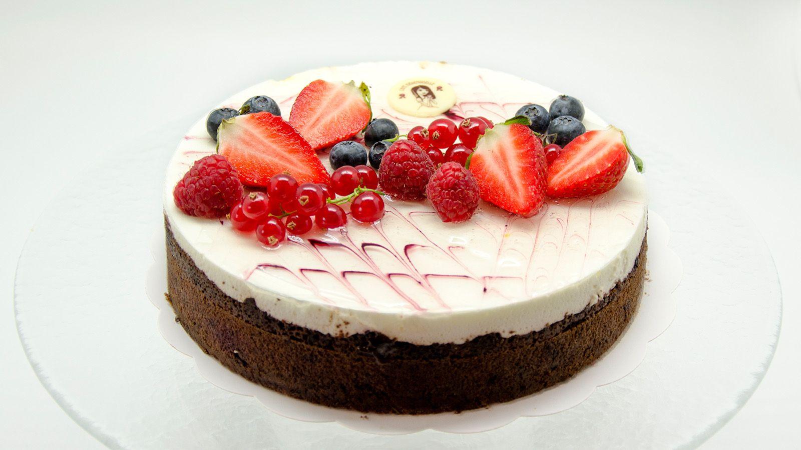 BLUEBERRY CHEESECAKE. Cafe Mademoiselle Tallinn