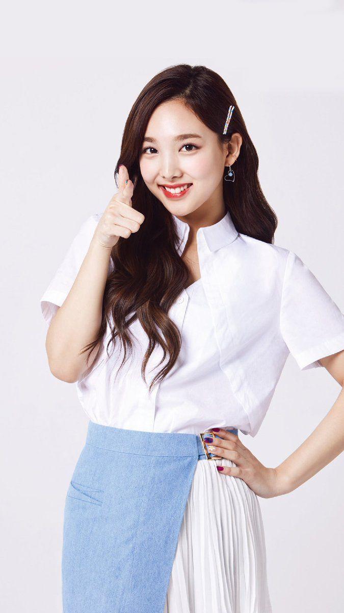 Wesley X LOTTE NAYEON MOBILE PHONE WALLPAPER