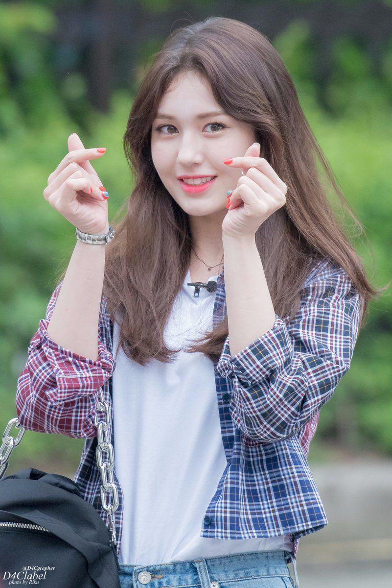 Jeon Somi.O.I KPOP Image Board
