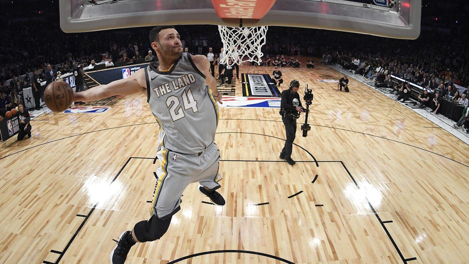 Central Notes: Nance Jr. transitioning from L.A., Dinwiddie's skills