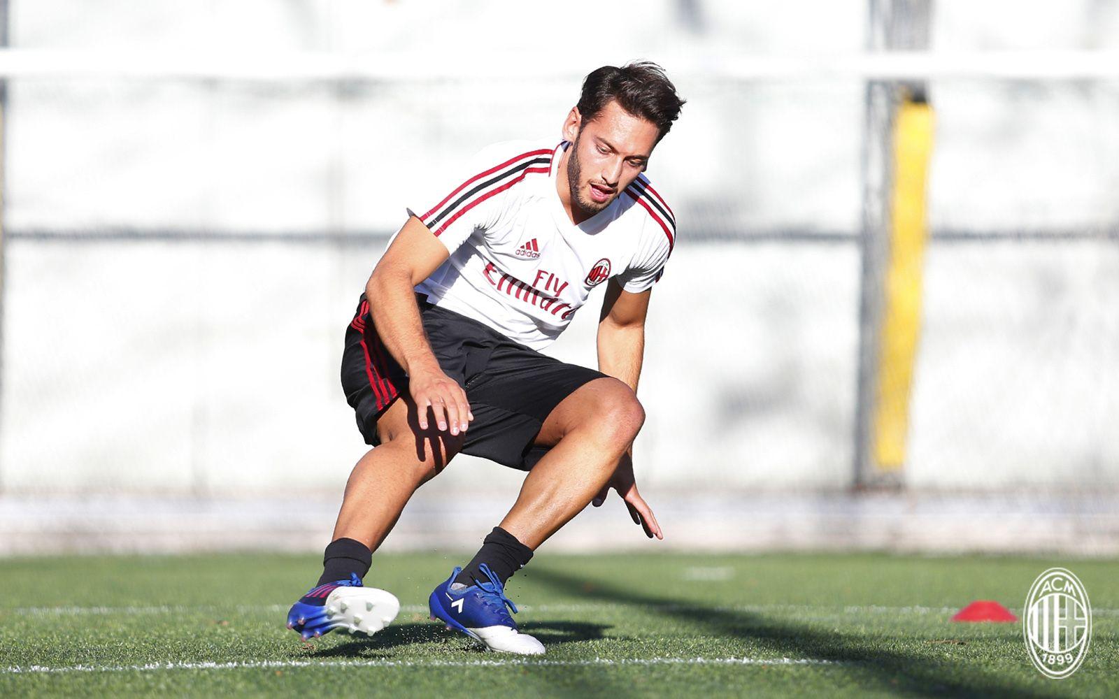 Official: calhanoglu is now red and black