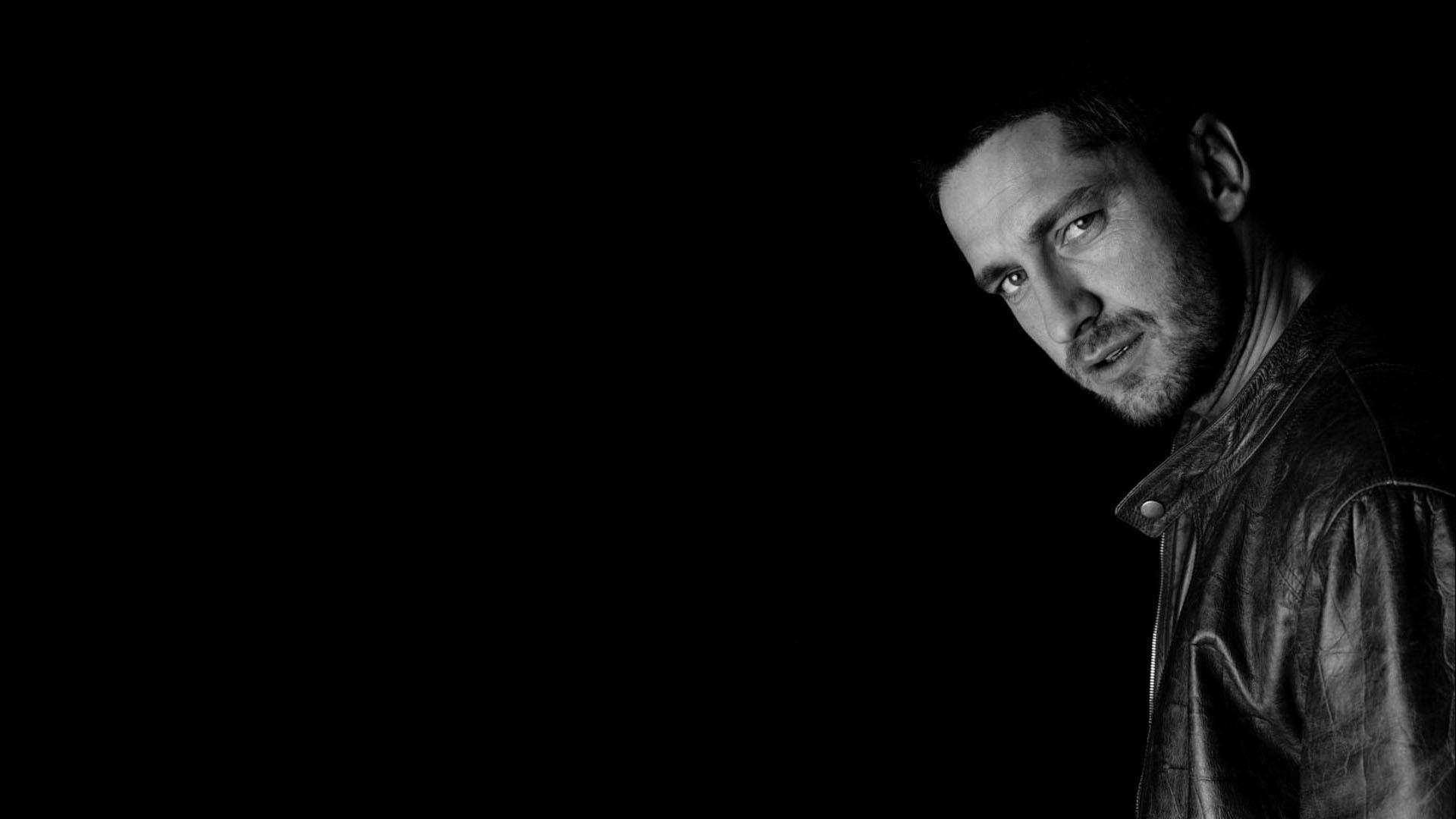 Full HD Wallpaper gerard butler leather jacket black and white